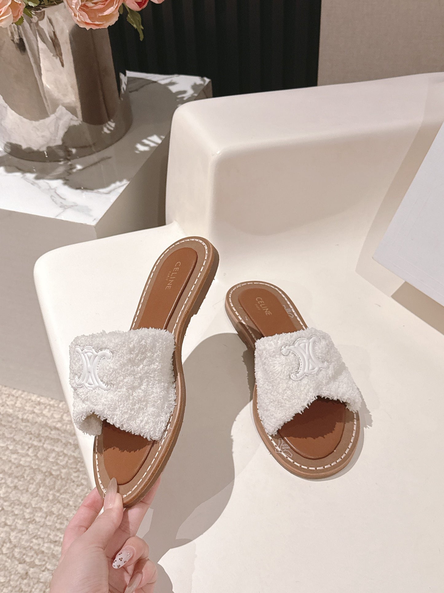CELINE 25S LYMPIA TWISTED SANDAL IN WHITE SPONGE FABRIC - 35