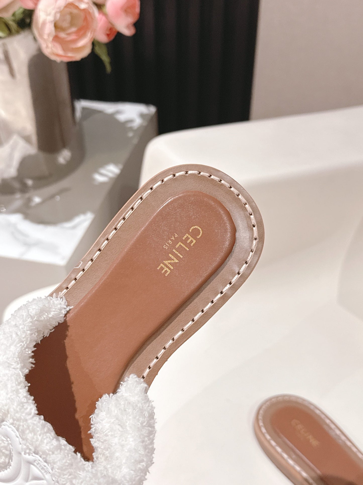 CELINE 25S LYMPIA TWISTED SANDAL IN WHITE SPONGE FABRIC - 35
