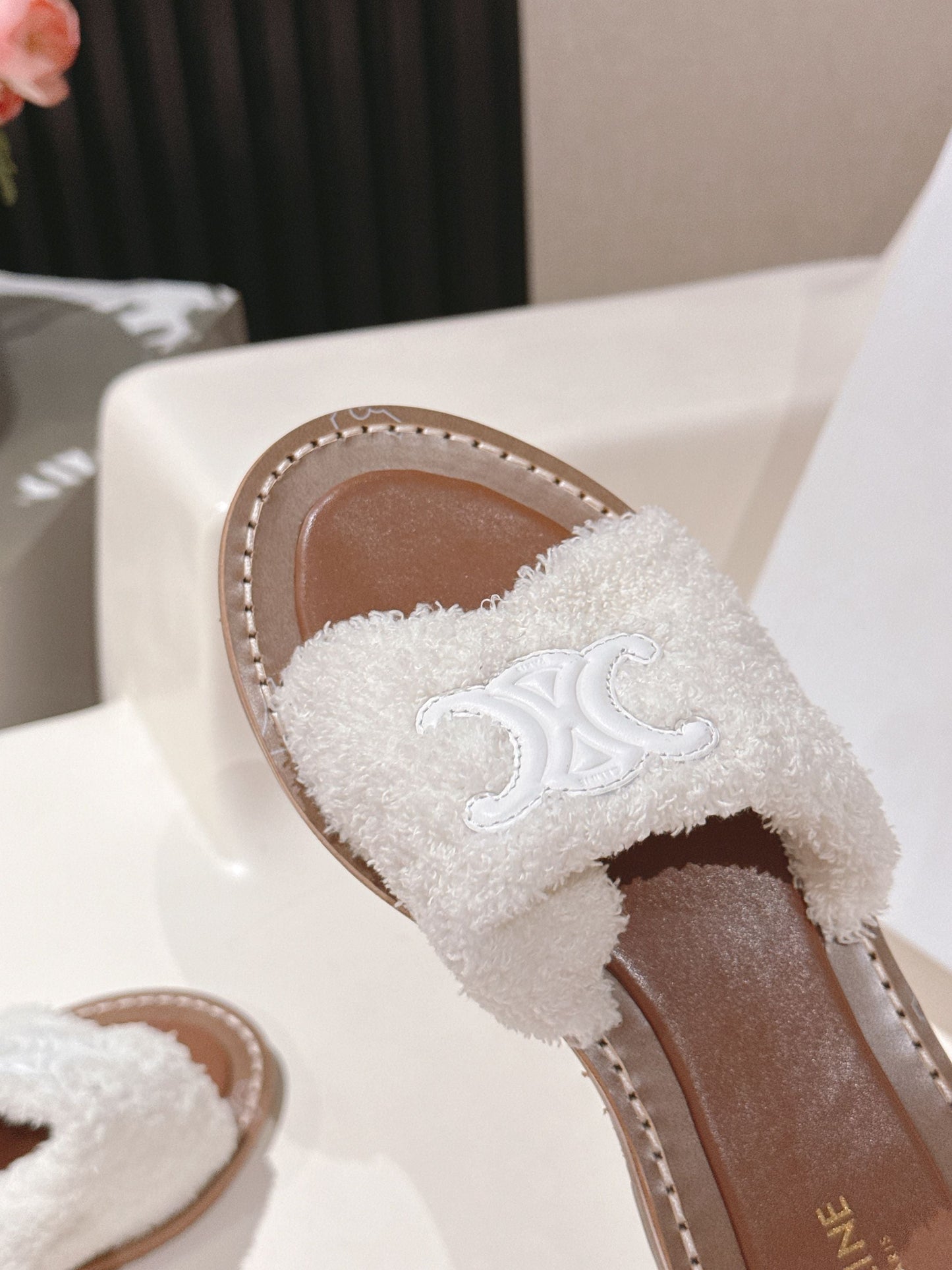 CELINE 25S LYMPIA TWISTED SANDAL IN WHITE SPONGE FABRIC - 35