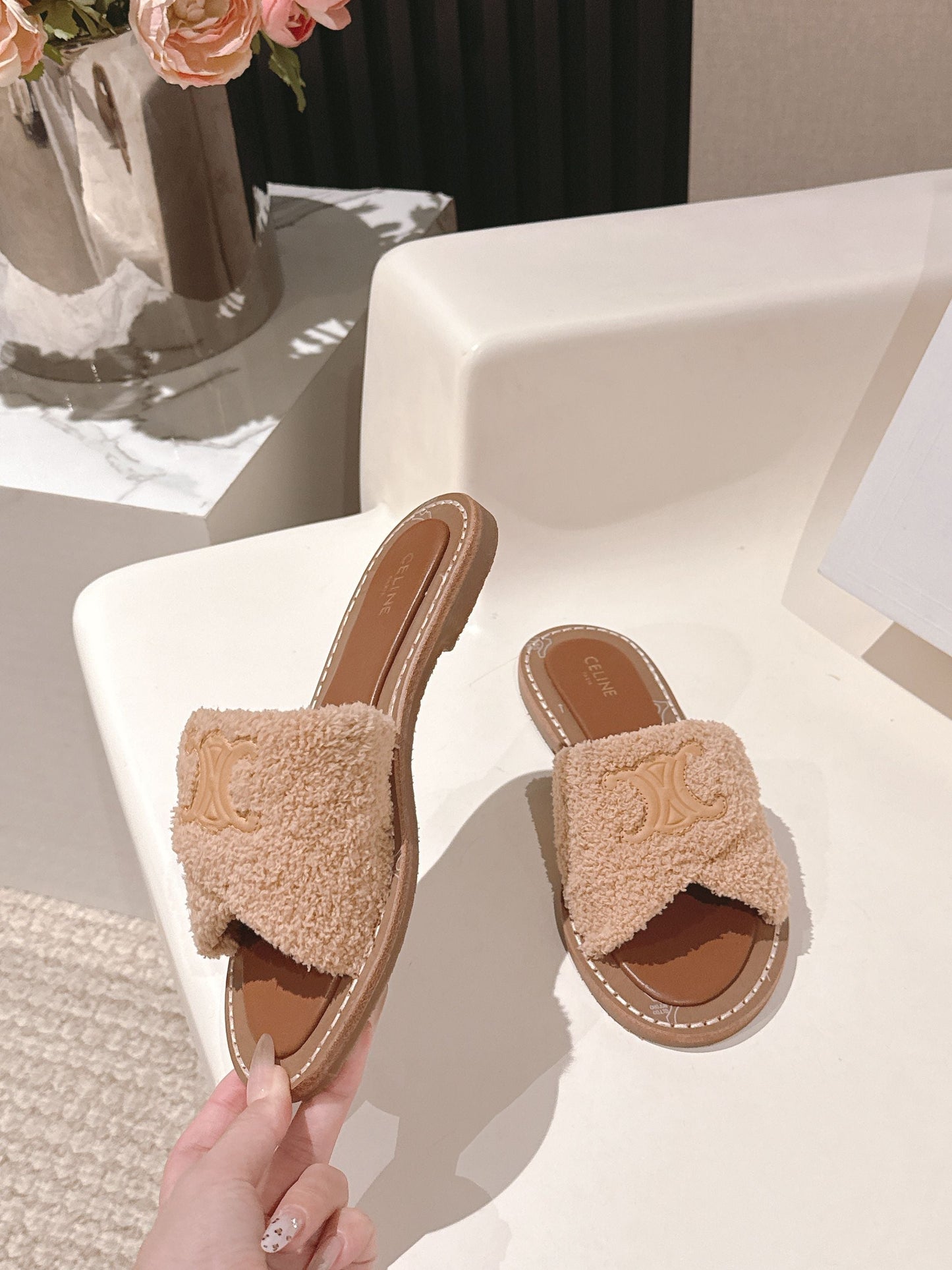 CELINE 25S LYMPIA TWISTED SANDAL IN BEIGE SPONGE FABRIC - 35