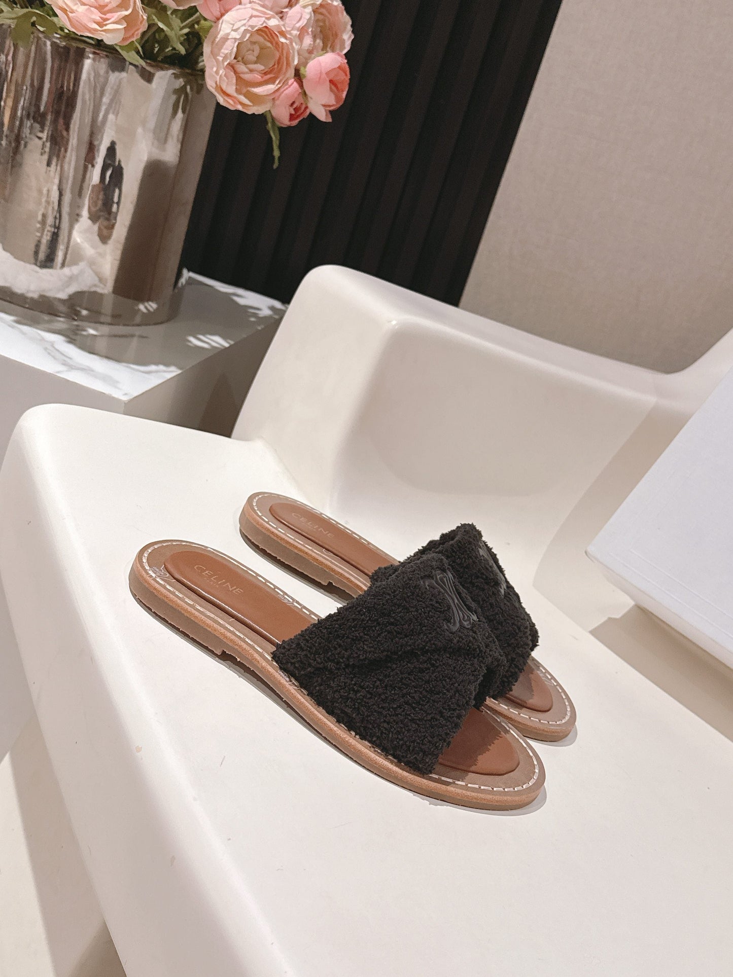 CELINE 25S LYMPIA TWISTED SANDAL IN BLACK SPONGE FABRIC - 35