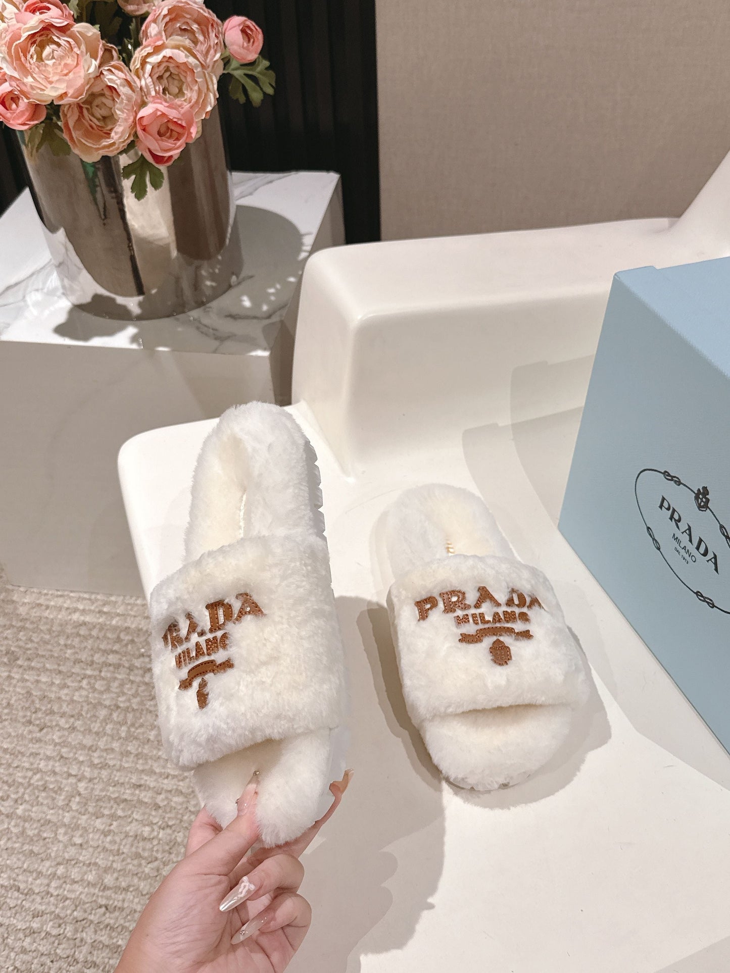 PRADA 25S FLAT MULES IN WHITE RABBIT FUR - 35