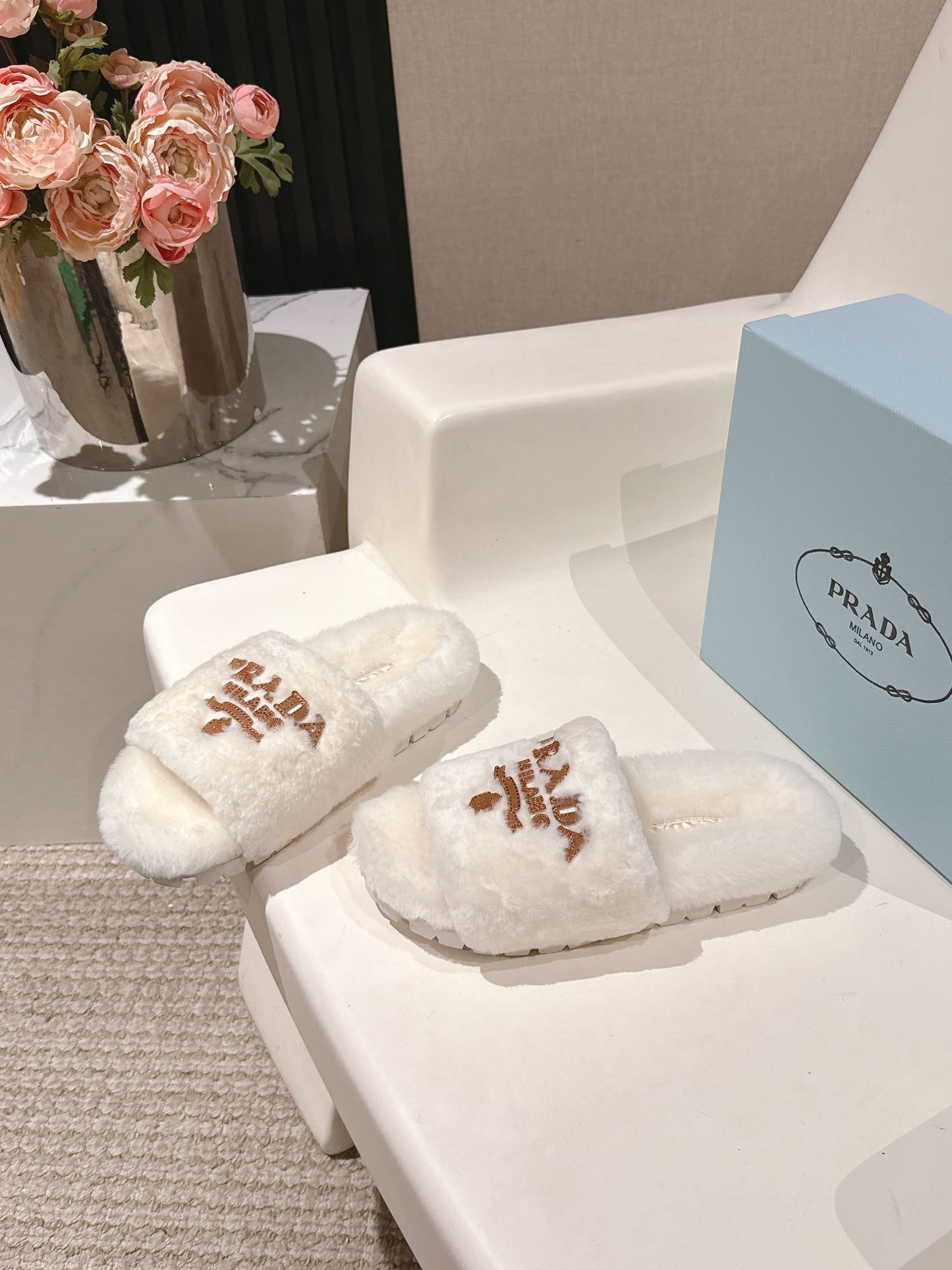 PRADA 25S FLAT MULES IN WHITE RABBIT FUR - 35