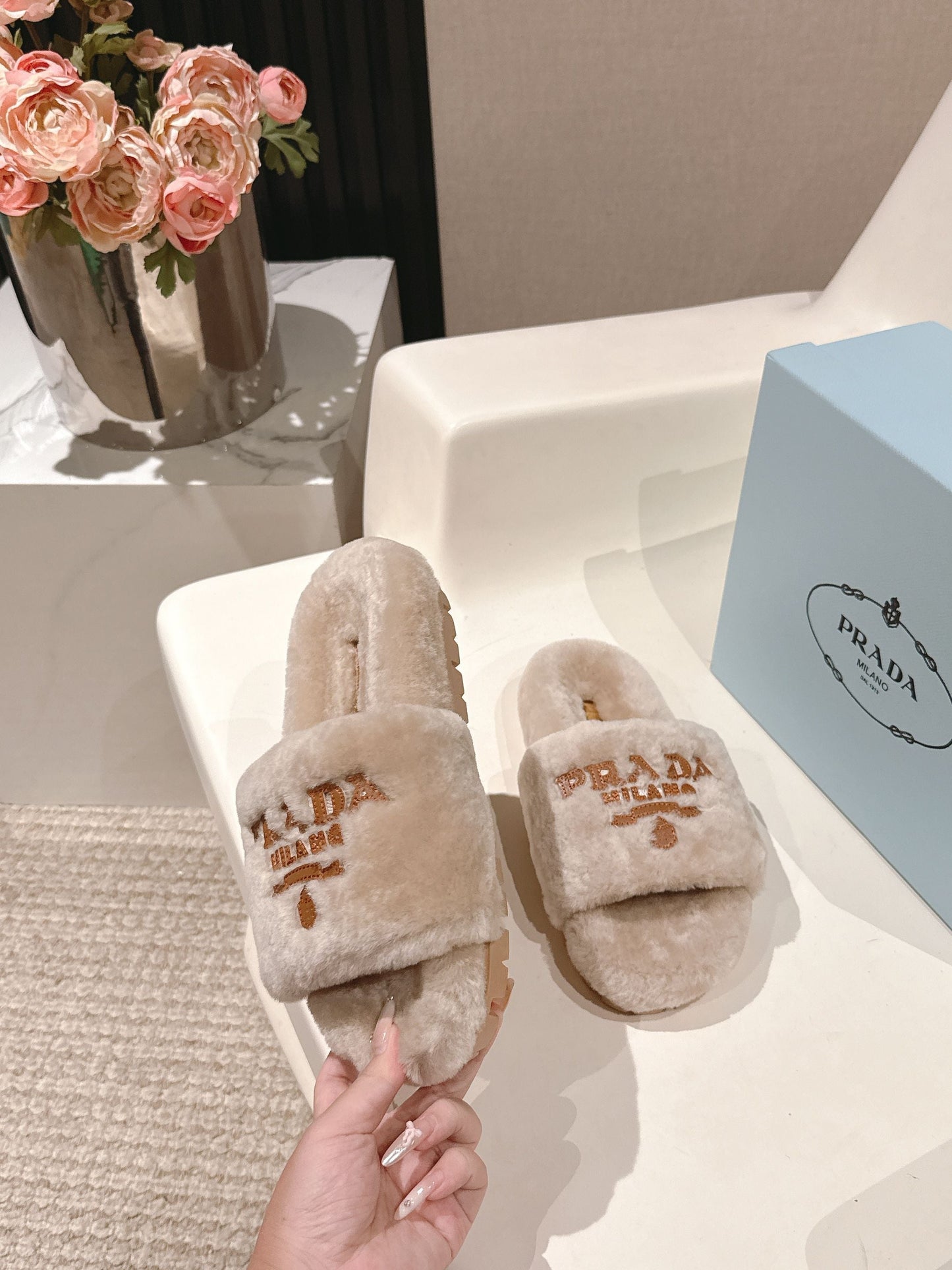 PRADA 25S FLAT MULES IN WARM TAUPE RABBIT FUR - 35