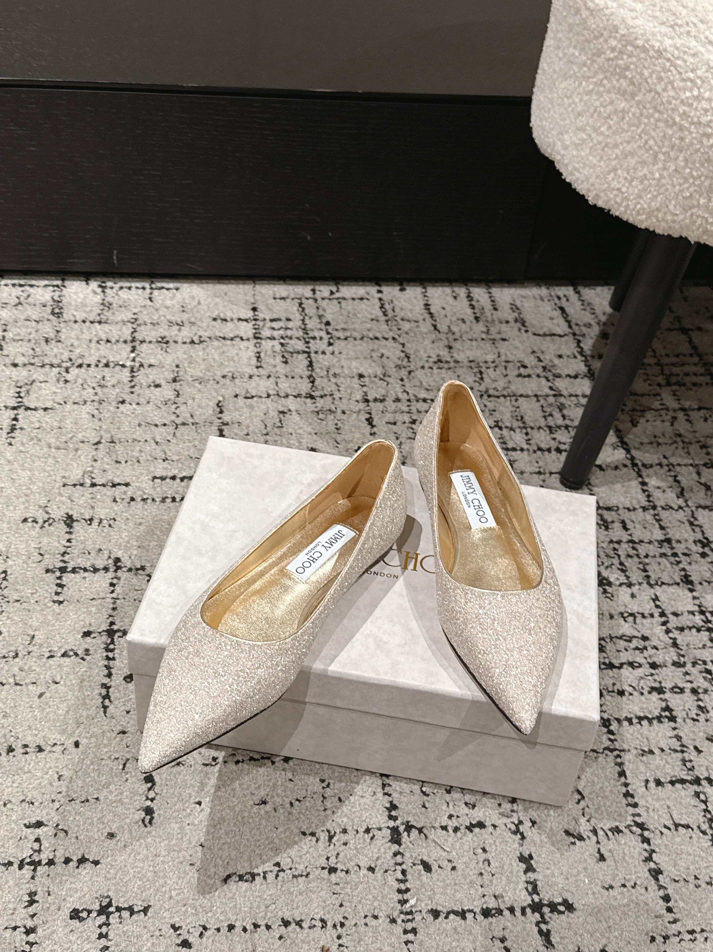 ГОСТРОНОСІ БАЛЕТКИ JIMMY CHOO 26S ІЗ БЛИСКІТКАМИ КОЛЬОРУ ШАМПАНСЬКОГО ЗОЛОТА