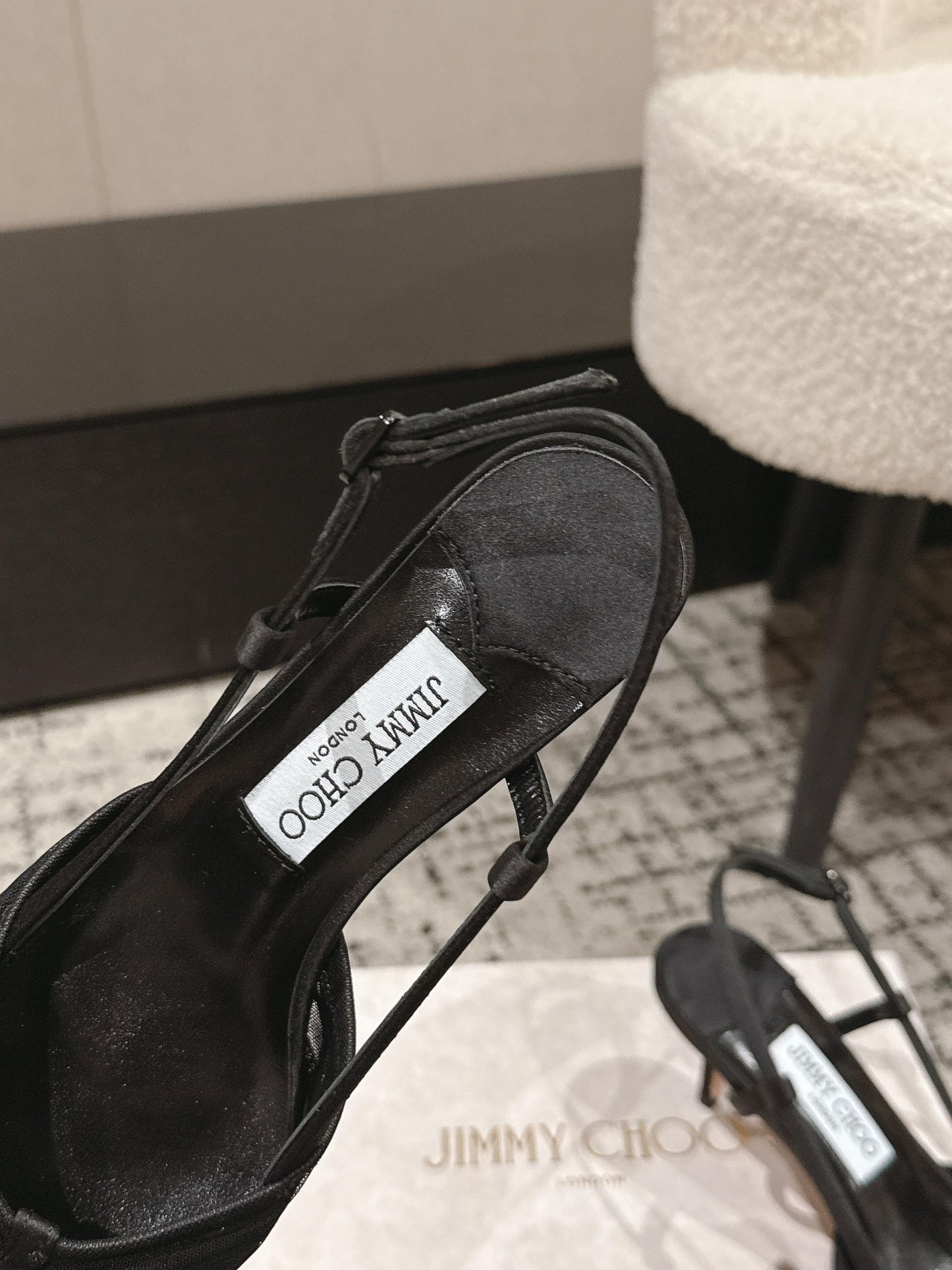 БОСОНІЖКИ JIMMY CHOO 26S НА РЕМІНЦІ З ЧОРНОЇ ТКАНИНИ, КАБЛУК 65 ММ