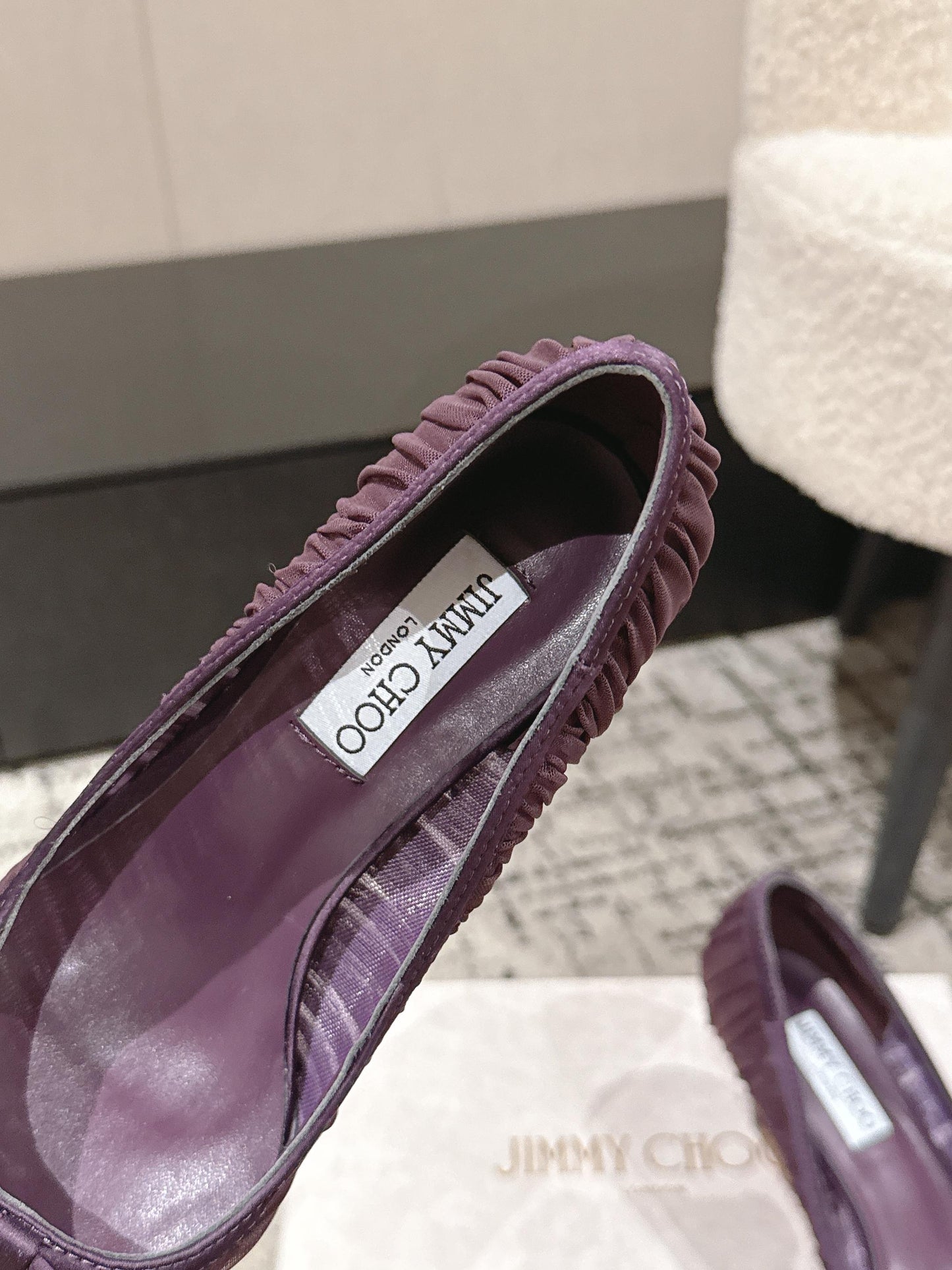 ВИСОКІ ТУФЛІ-ЧОВНИКИ JIMMY CHOO 26S НА ШПИЛЬЦІ 65 ММ З ТКАНИНИ ГЛИБОКОГО ФІОЛЕТОВОГО КОЛЬОРУ