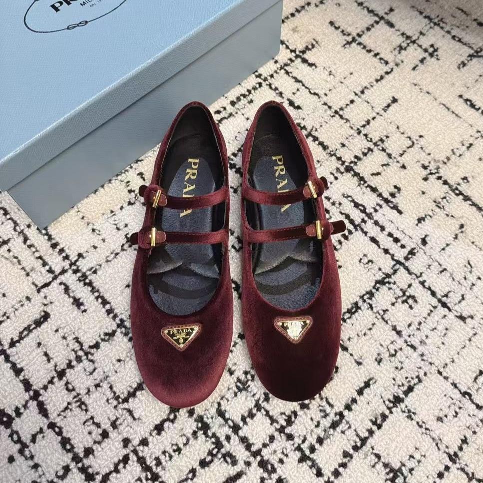 MARY JANE FLAT WITH TRIANGLE LOGO IN SANGRIA RED VELVET - 35