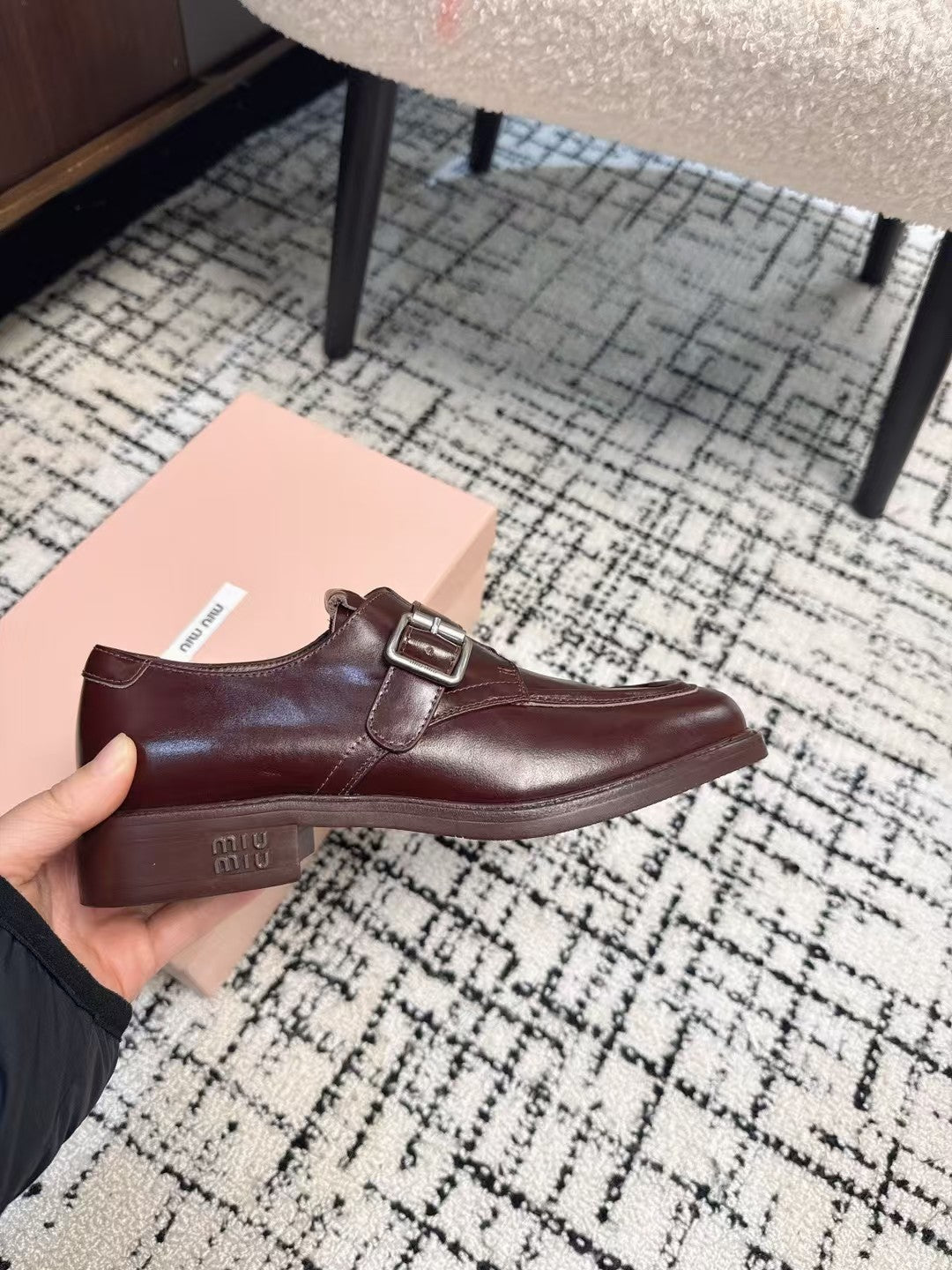 SQUARE TOE OXFORD IN SANGRIA RED SHINY CALFSKIN - 35