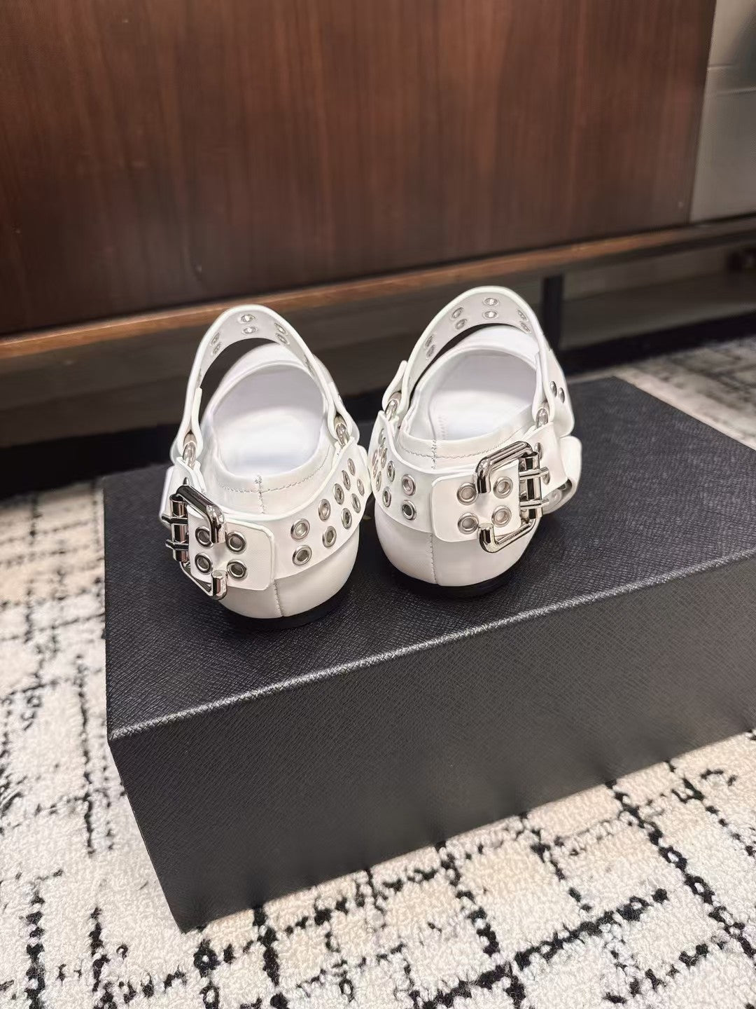 BIKER BALLET FLATS IN WHITE CALFSKIN - 35