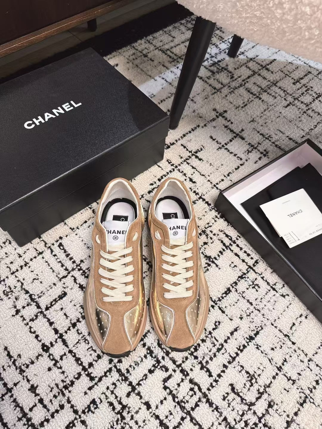 CLASSIC SNEAKERS IN PERU BROWN SHEEPSKIN AND SUEDE - 35