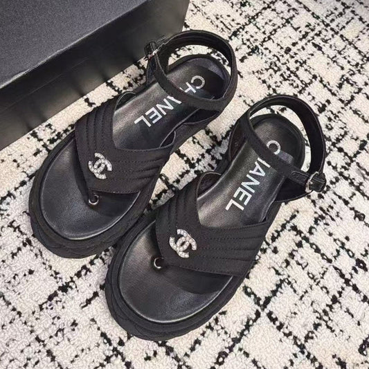 THICK-SOLED THONG SANDAL IN BLACK DENIM - 35