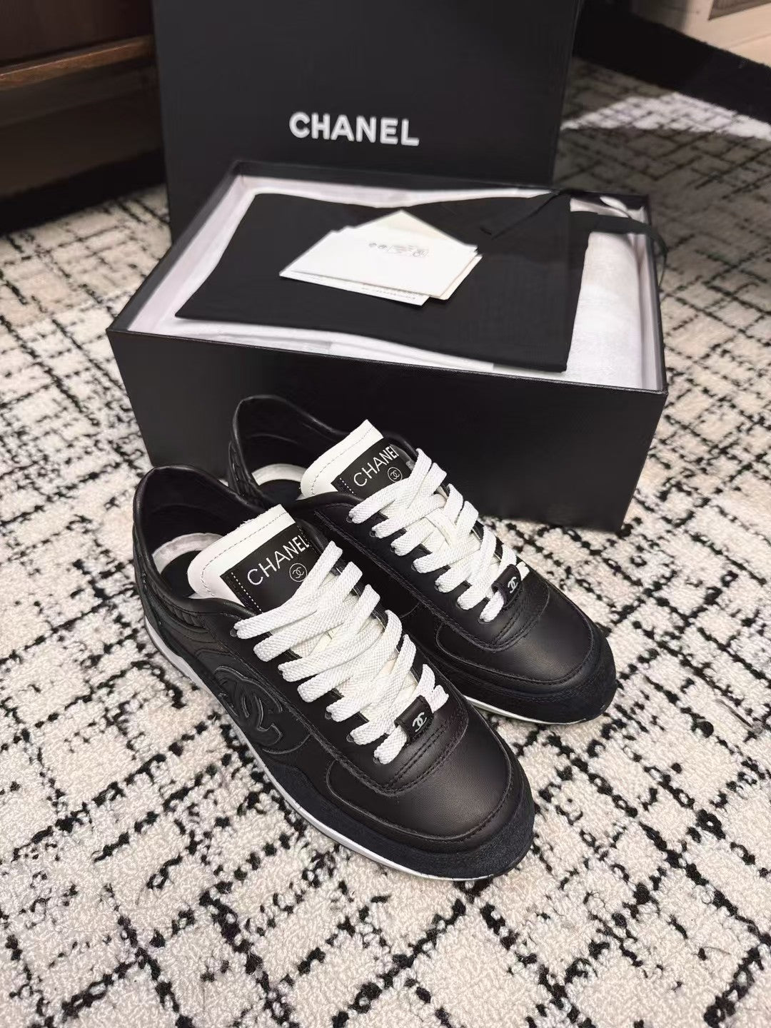 TRAINERS SNEAKER IN BLACK CALFSKIN AND SUEDE - 35