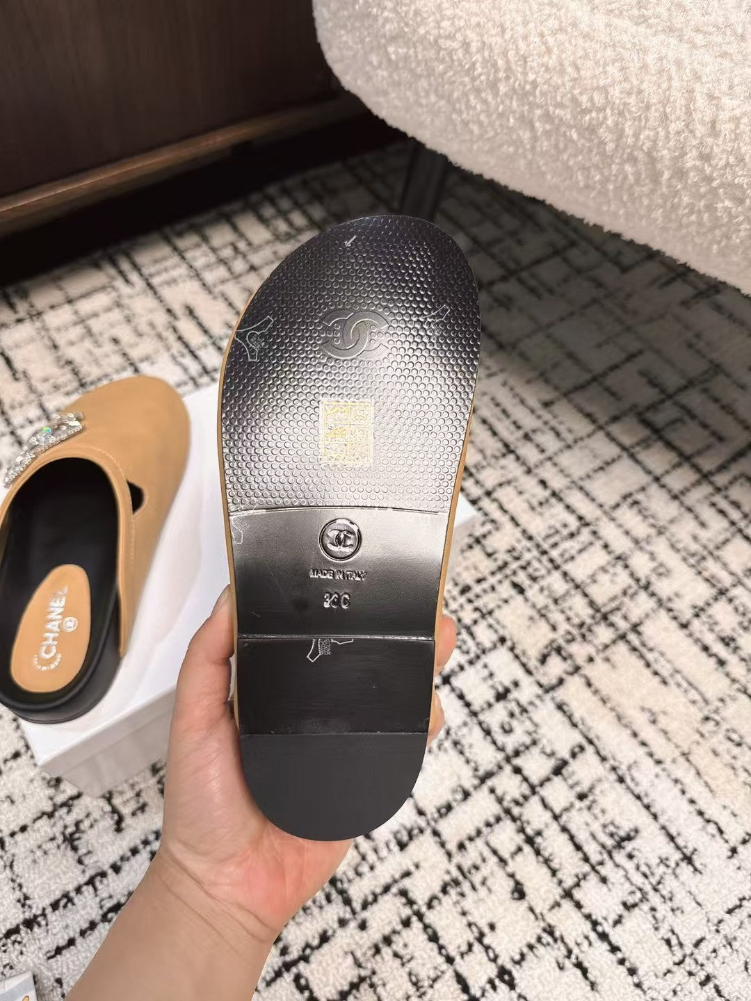 FLAT MULE IN SEPIA BEIGE CALFSKIN - 35