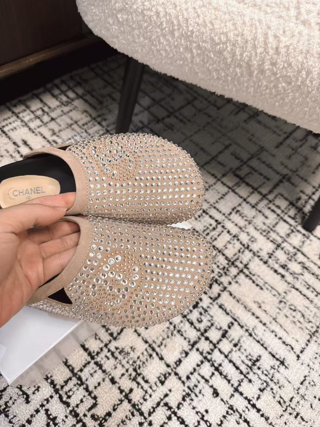 FLAT MULE IN LIGHT BROWN SUEDE WITH CRYSTALS - 35