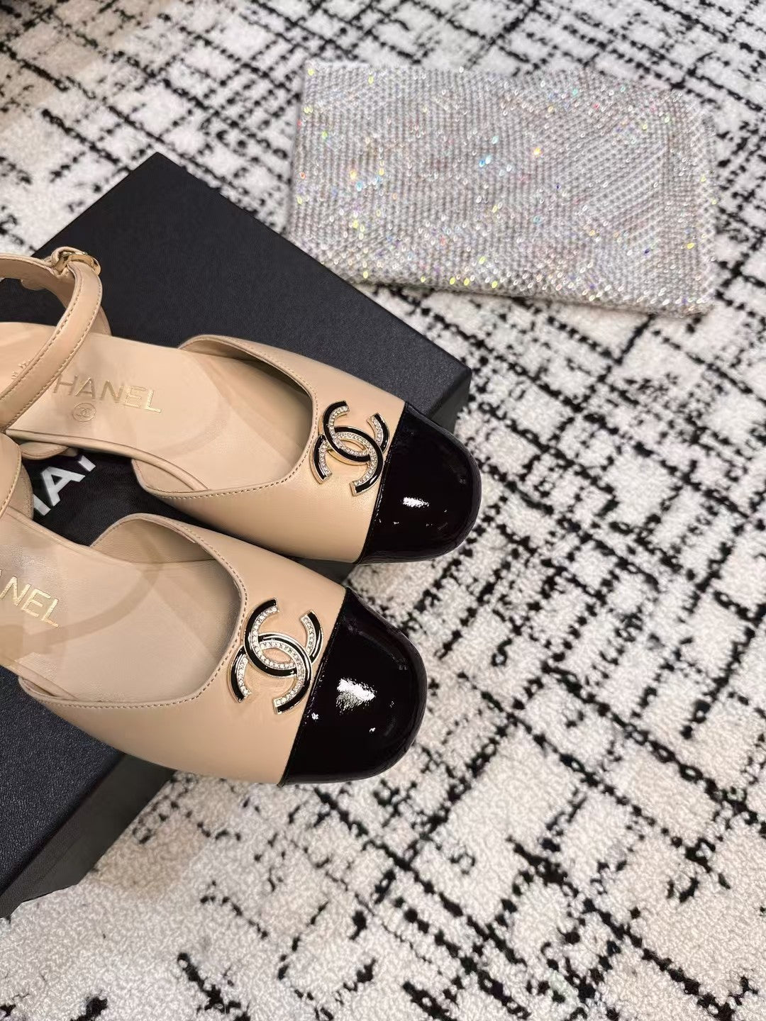 FLAT SLINGBACKS IN MACAROON BEIGE MIX BLACK CALFSKIN - 35