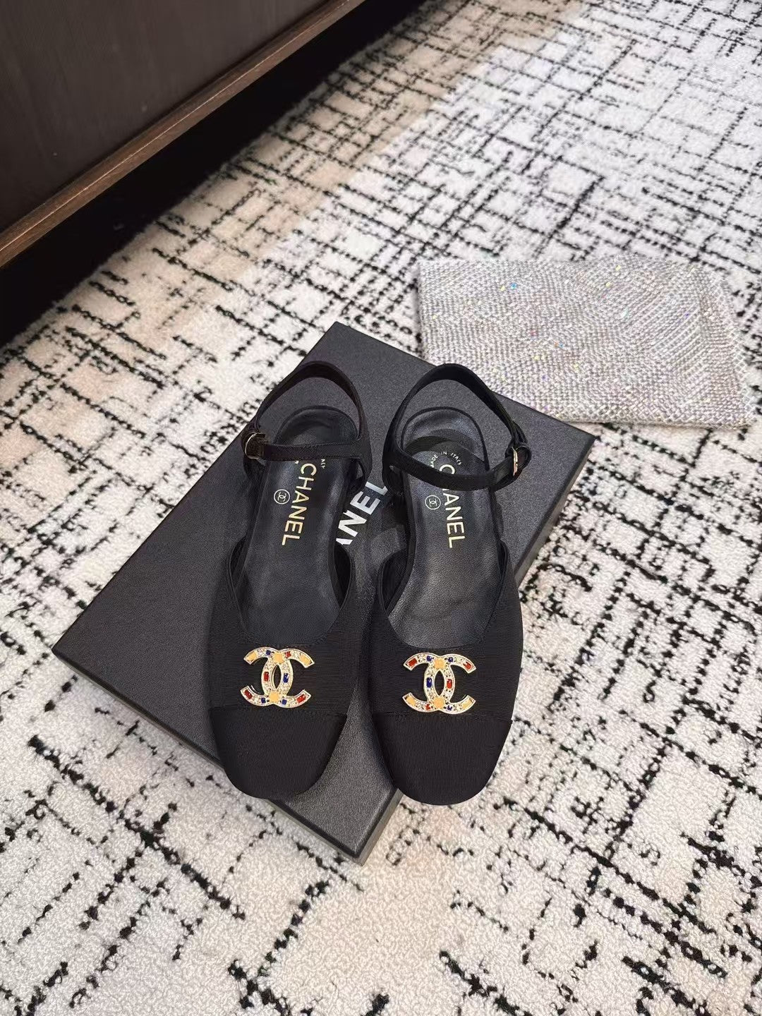 FLAT SLINGBACKS IN BLACK FABRIC - 35