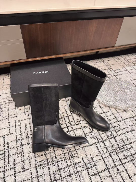 CC BOOTS IN BLACK SUEDE AND CALFSKIN 393518 - 35