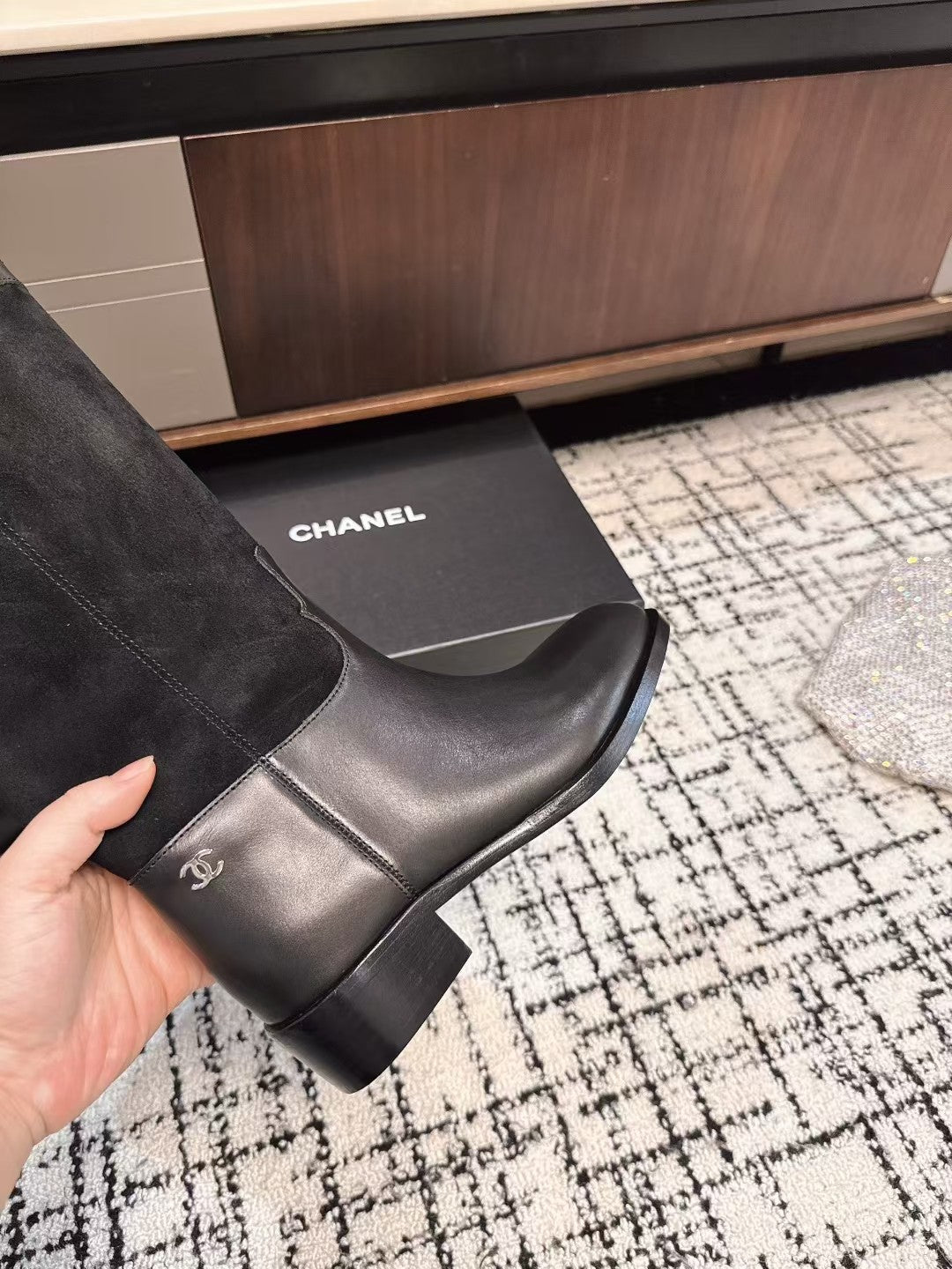 CC BOOTS IN BLACK SUEDE AND CALFSKIN 393518 - 35