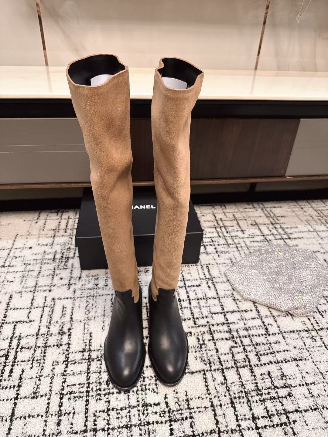 CC HIGH BOOTS IN TAN BROWN SUEDE MIX BLACK CALFSKIN - 35