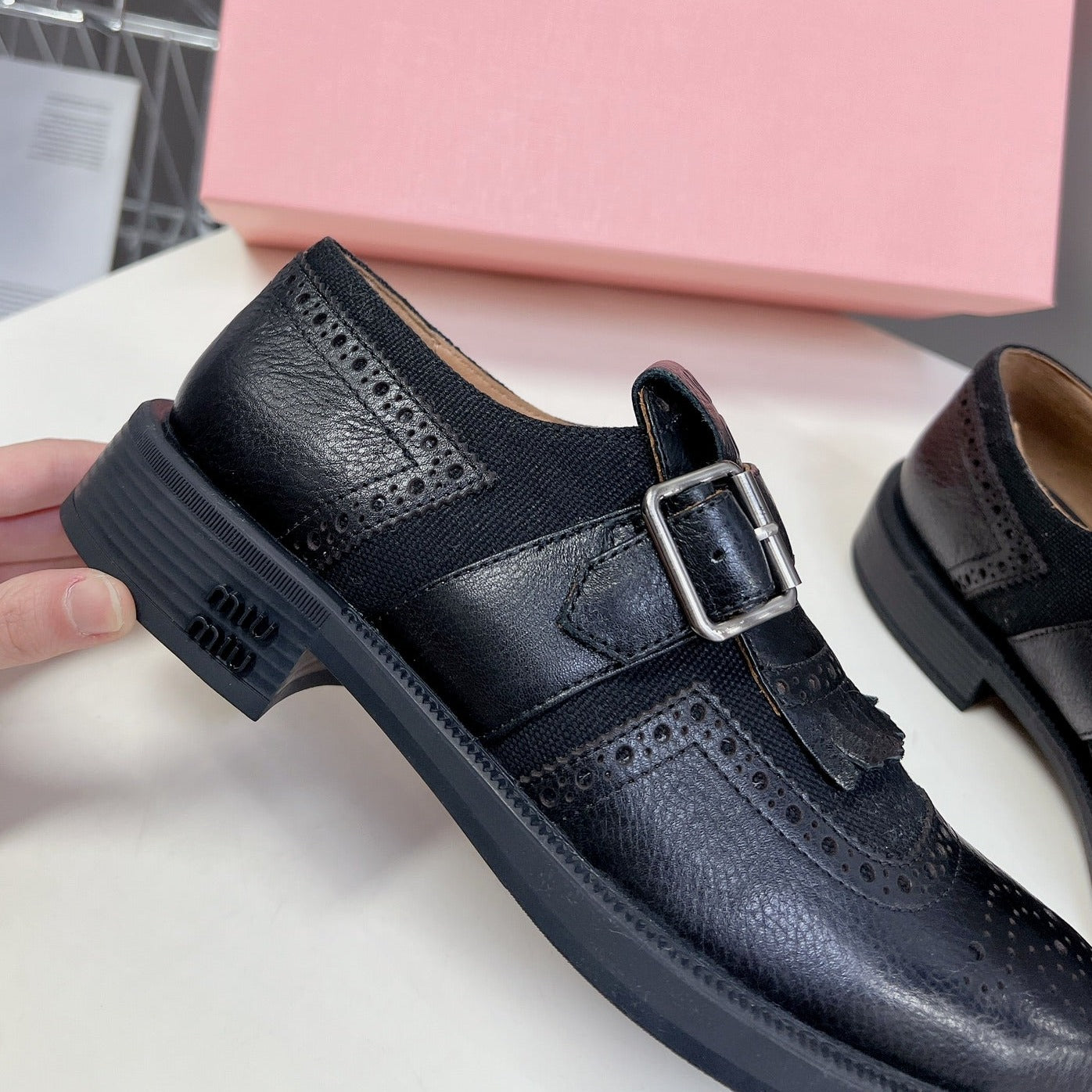 UNIQUE THICK-SOLED OXFORD SHOES BLACK CALFSKIN - 35