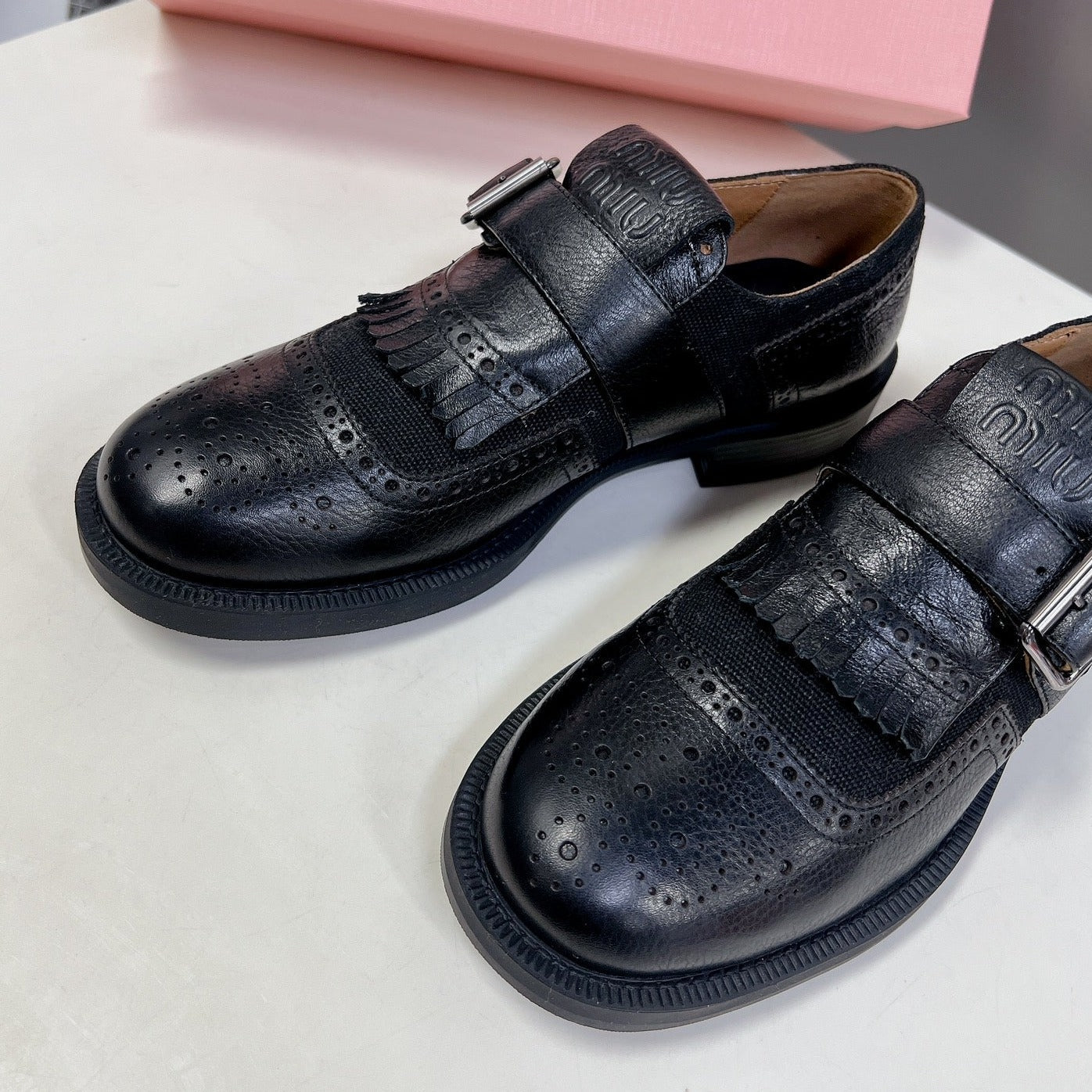 UNIQUE THICK-SOLED OXFORD SHOES BLACK CALFSKIN - 35