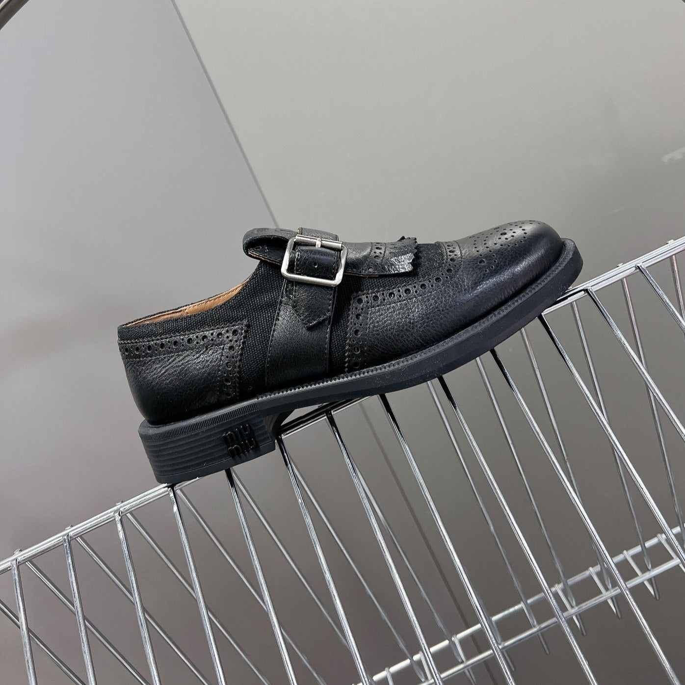 UNIQUE THICK-SOLED OXFORD SHOES BLACK CALFSKIN - 35