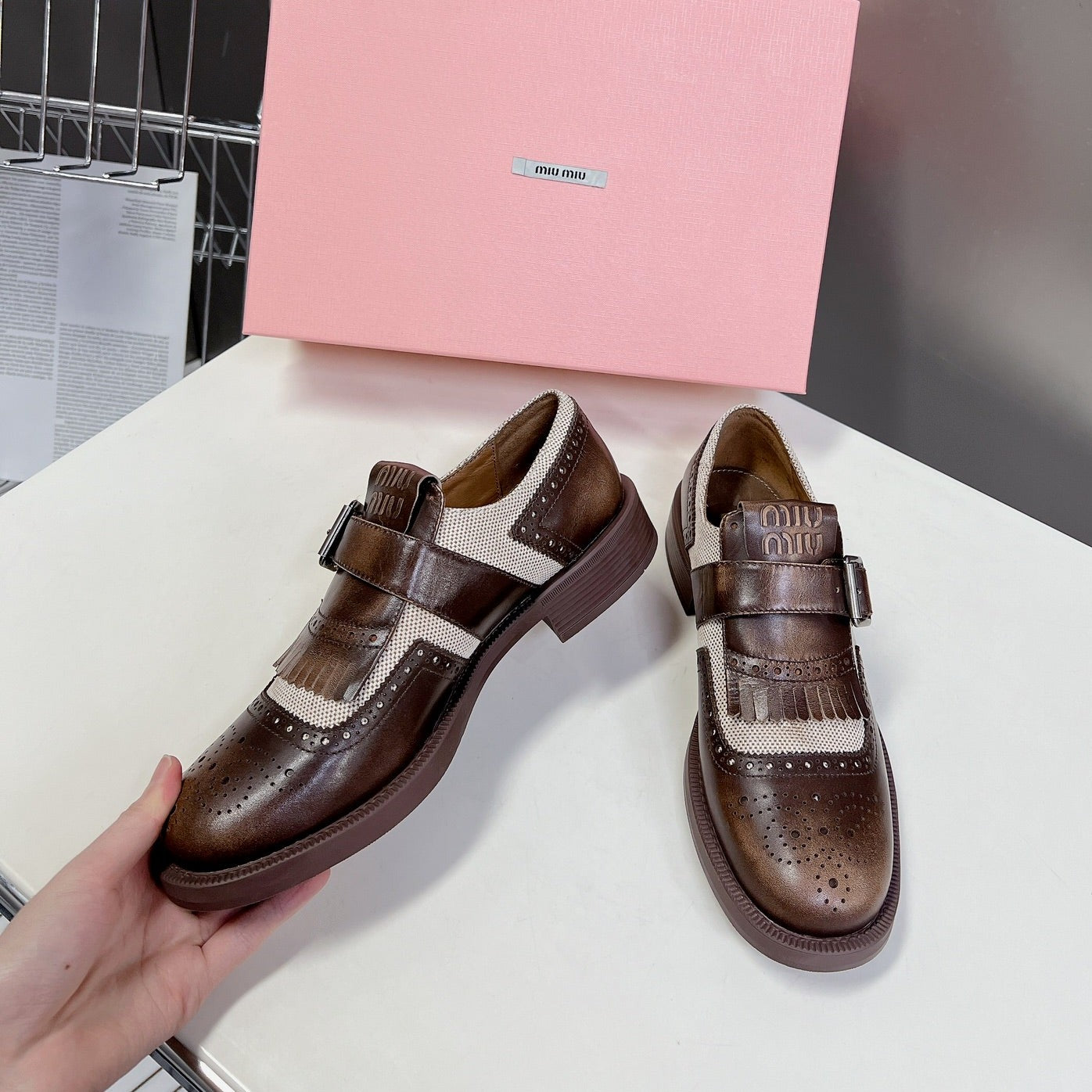 UNIQUE THICK-SOLED OXFORD SHOES WOOD MIX CREAM CALFSKIN - 35