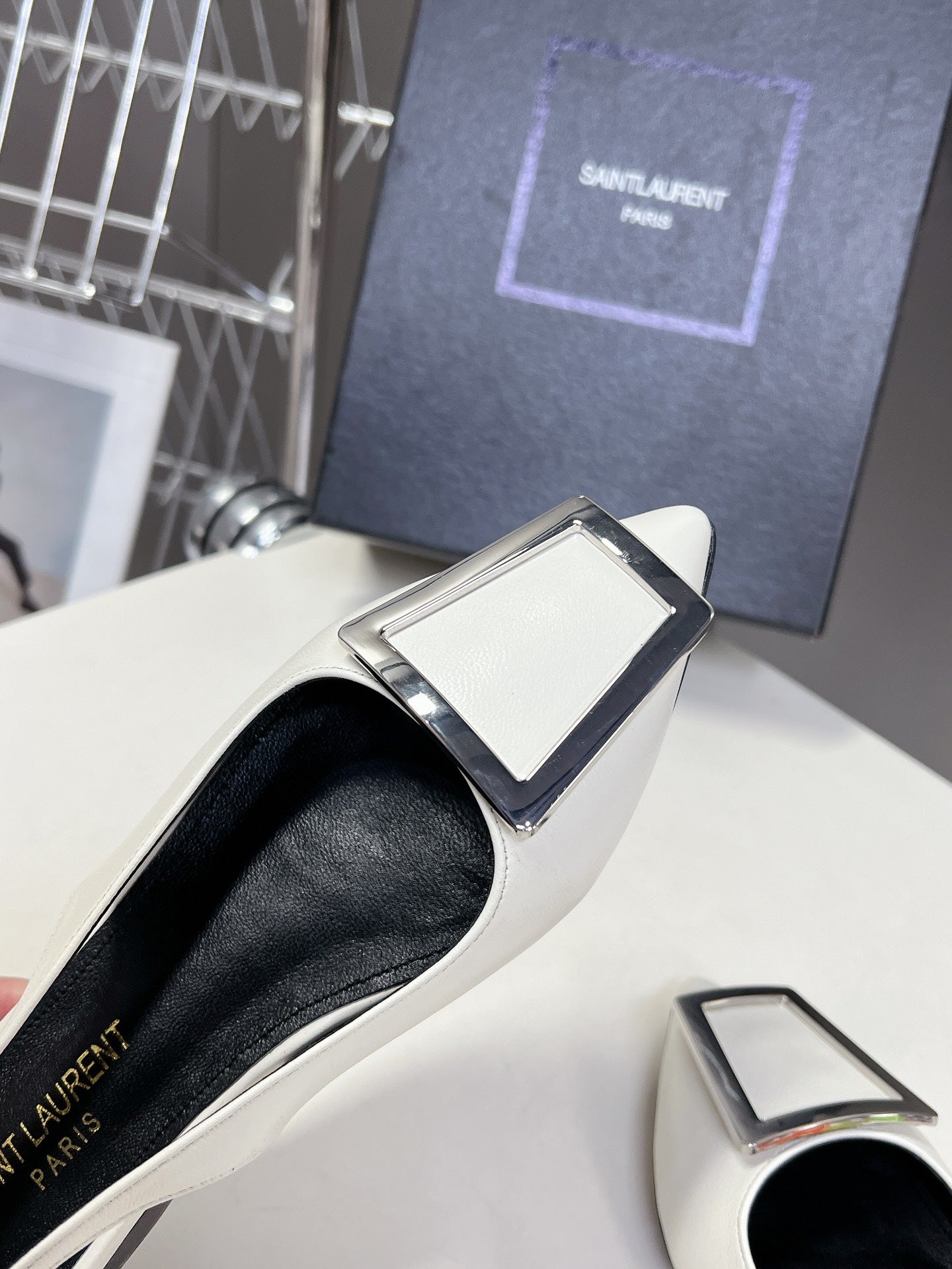 SL SQUARE BUCKLE SLINGBACK WHITE CALFSKIN - 35