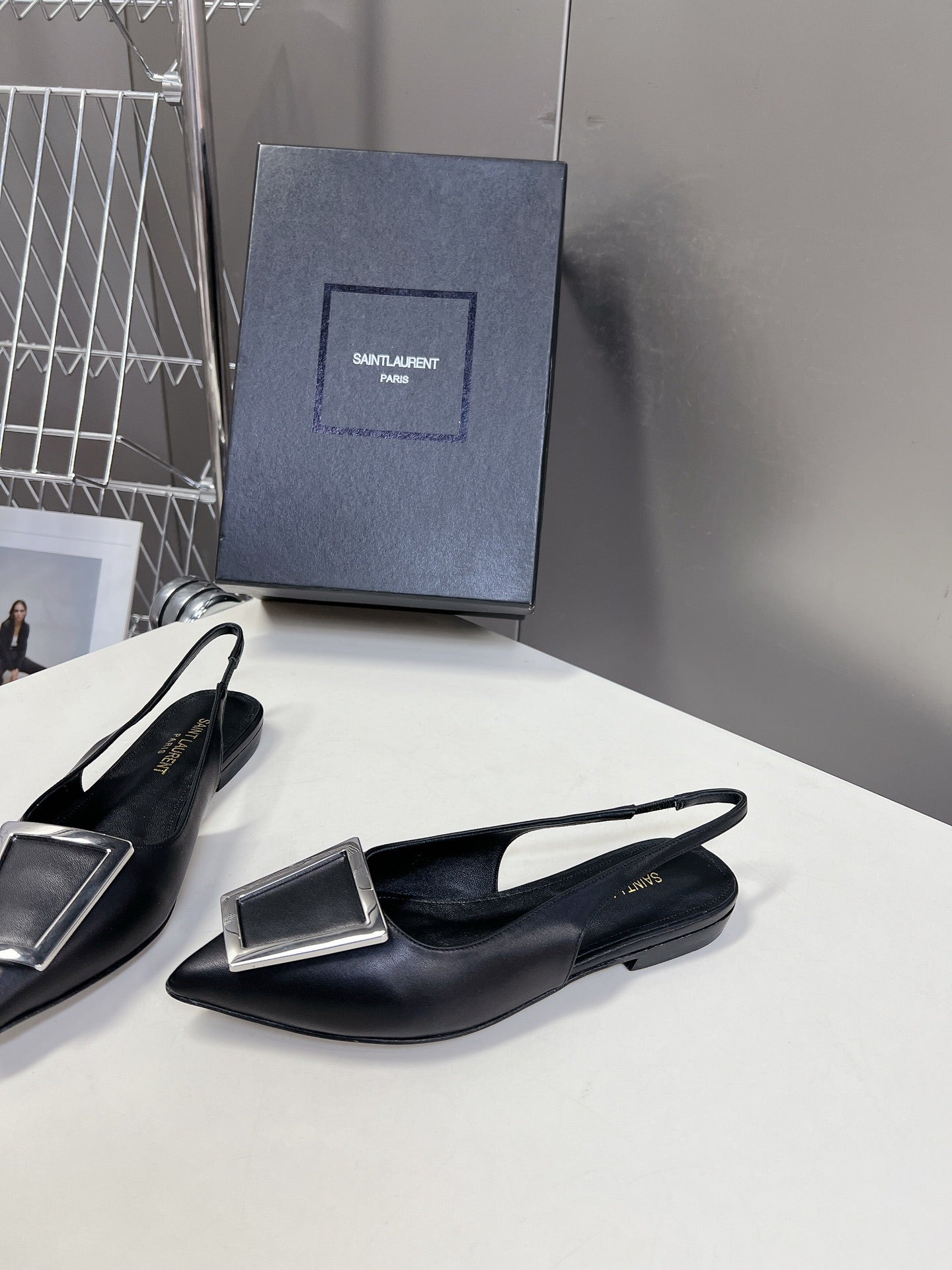SL SQUARE BUCKLE SLINGBACK BLACK CALFSKIN - 35