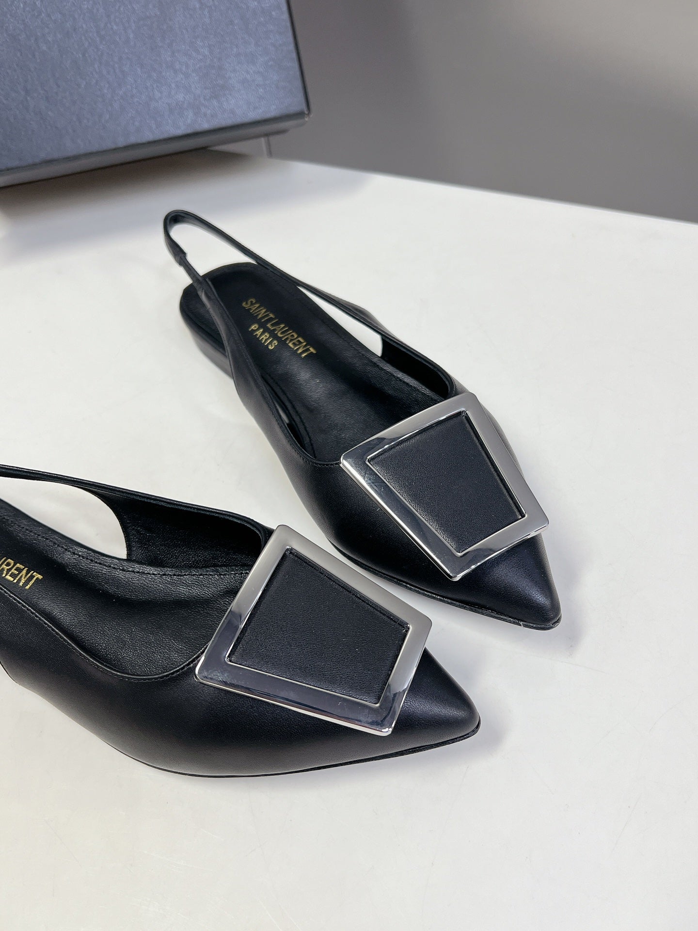 SL SQUARE BUCKLE SLINGBACK BLACK CALFSKIN - 35