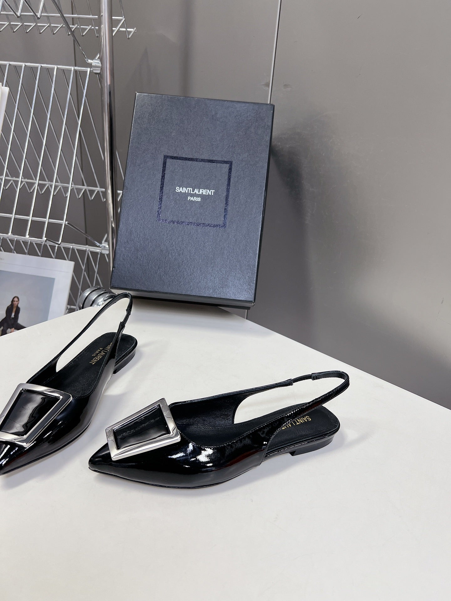 SL SQUARE BUCKLE SLINGBACK BLACK POLISHED CALFSKIN - 35