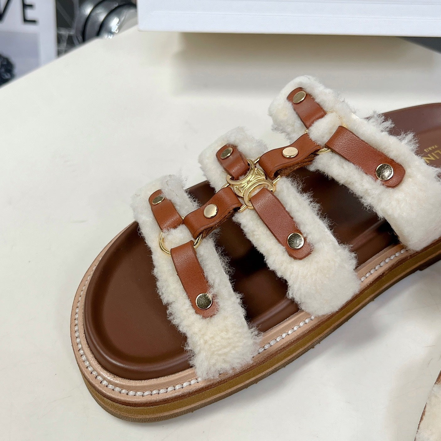 TIPPI SLIDE IN SHEARLING AND CALFSKIN TAN / NATURAL - 35