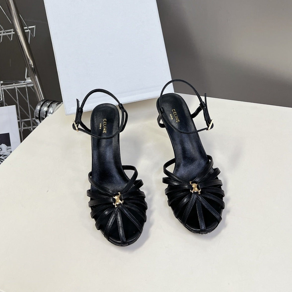 RIOMPHE SANDAL IN LAMBSKIN BLACK - 35