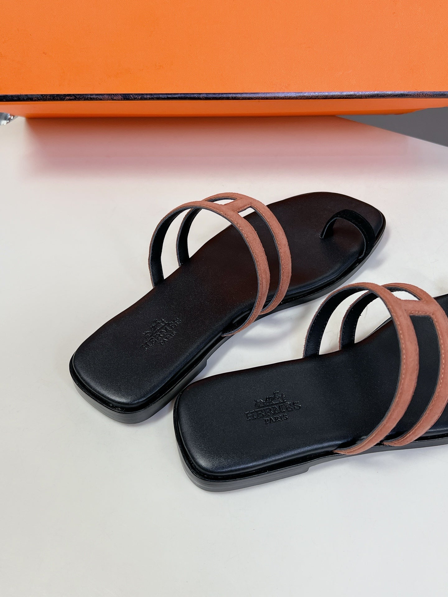Georgia Sandals Peach Suede Black Calfskin - 35