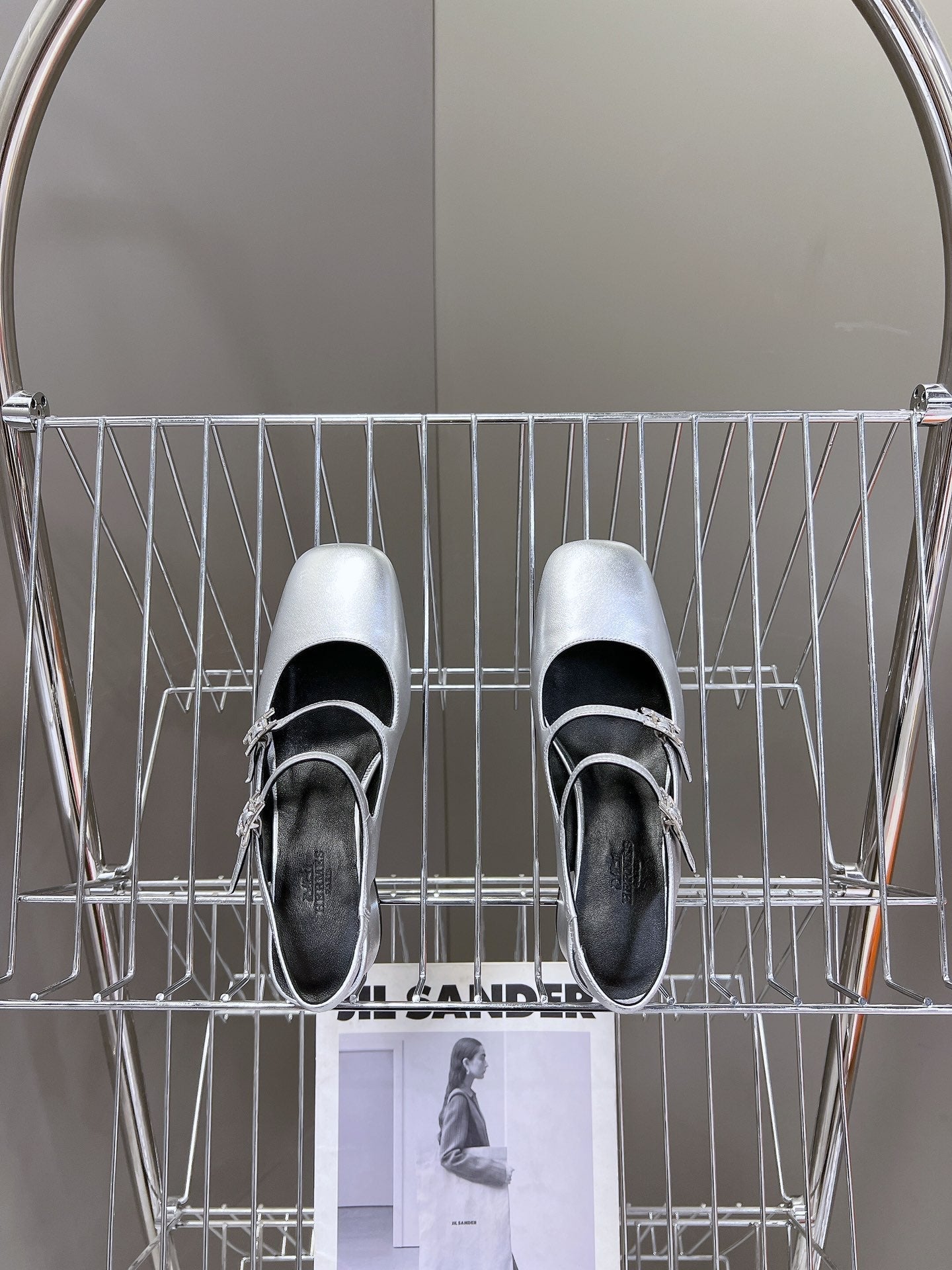 JACKIE 50 PUMP SILVER LAMBSKIN - 35