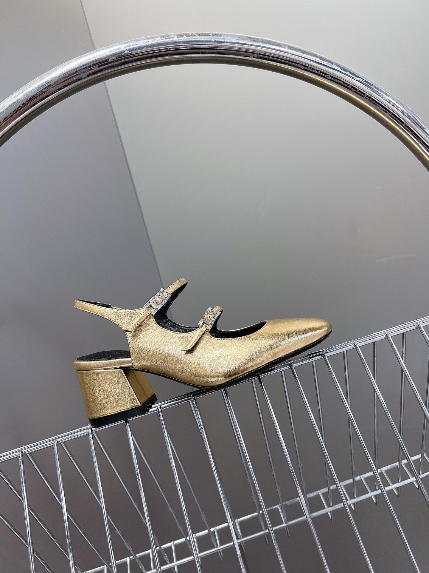 JACKIE 50 PUMP METALLIC GOLD LAMBSKIN - 35