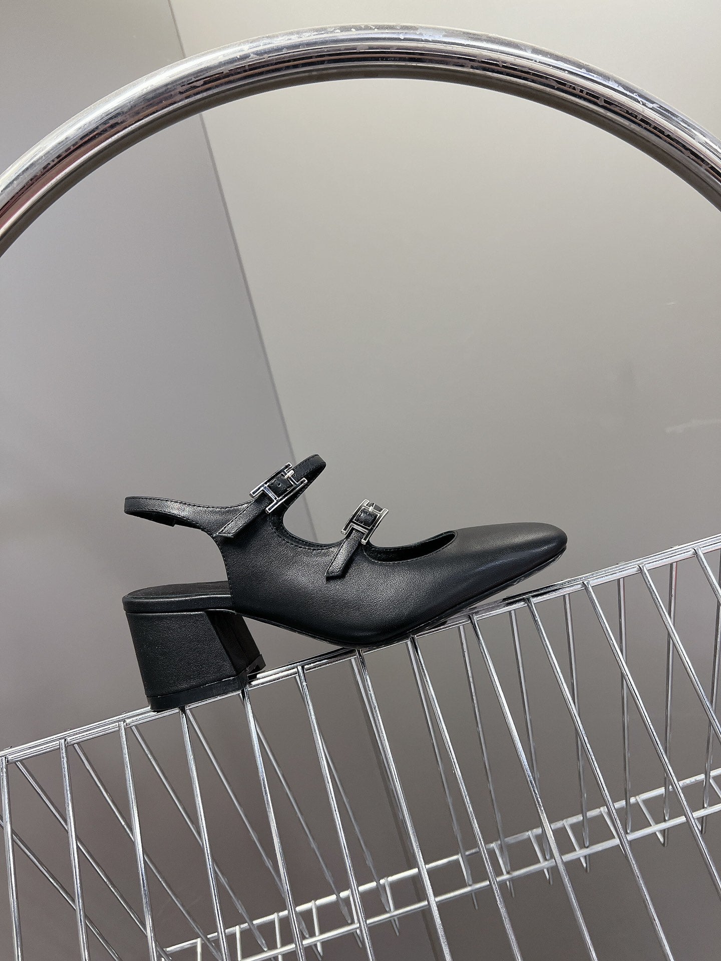 JACKIE 50 PUMP BLACK LAMBSKIN - 35