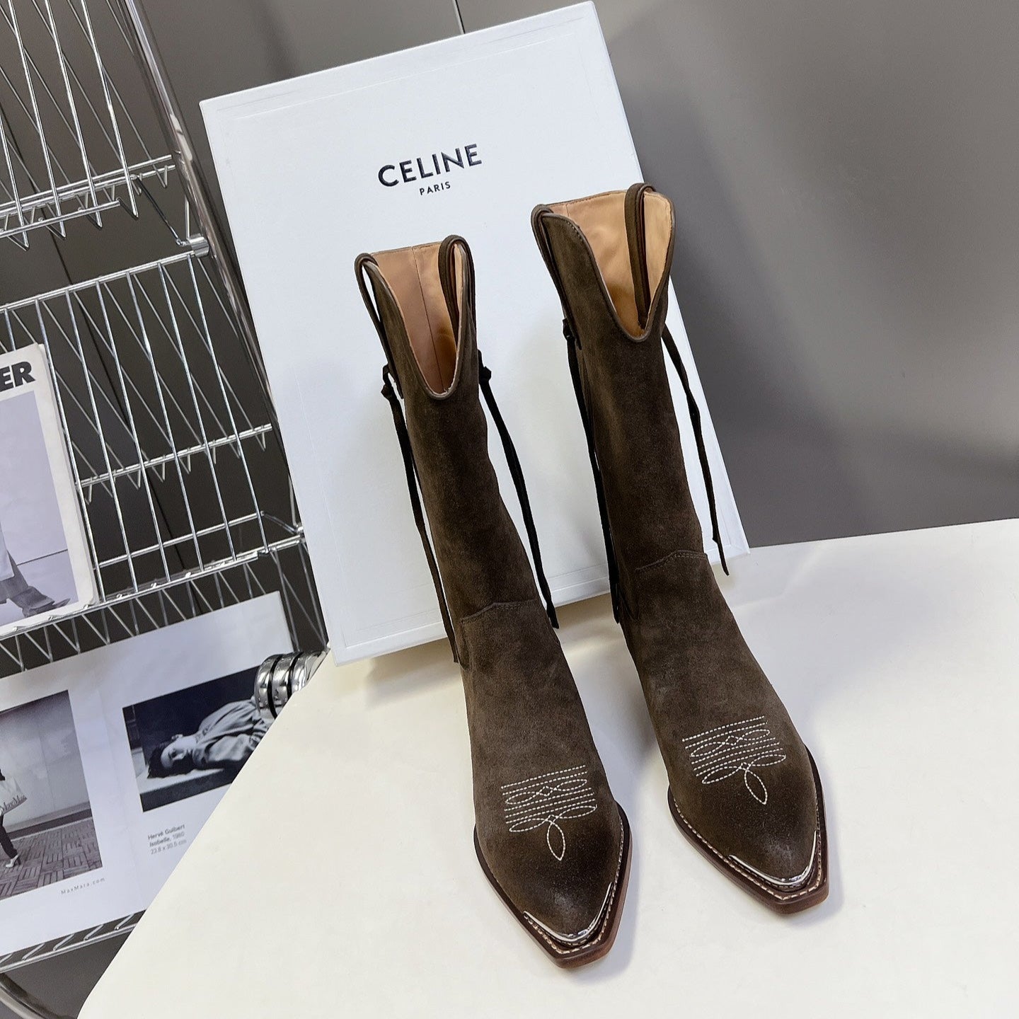 CELINE 25S HIGH CUT CHELSEA BOOTS 45MM IN DARK BROWN SUEDE - 35