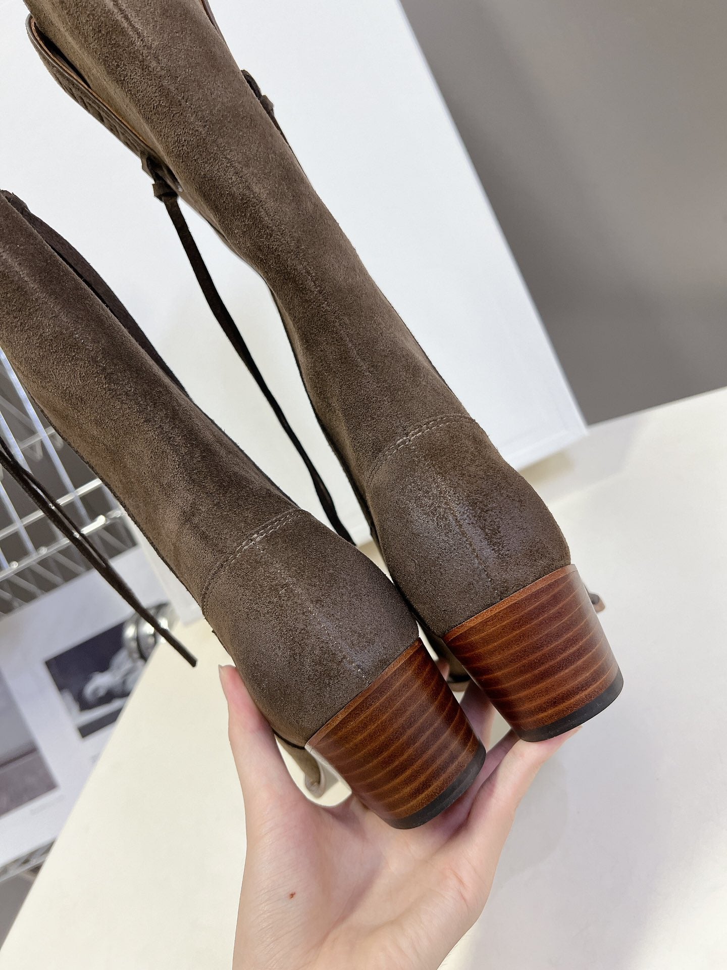 CELINE 25S HIGH CUT CHELSEA BOOTS 45MM IN DARK BROWN SUEDE - 35