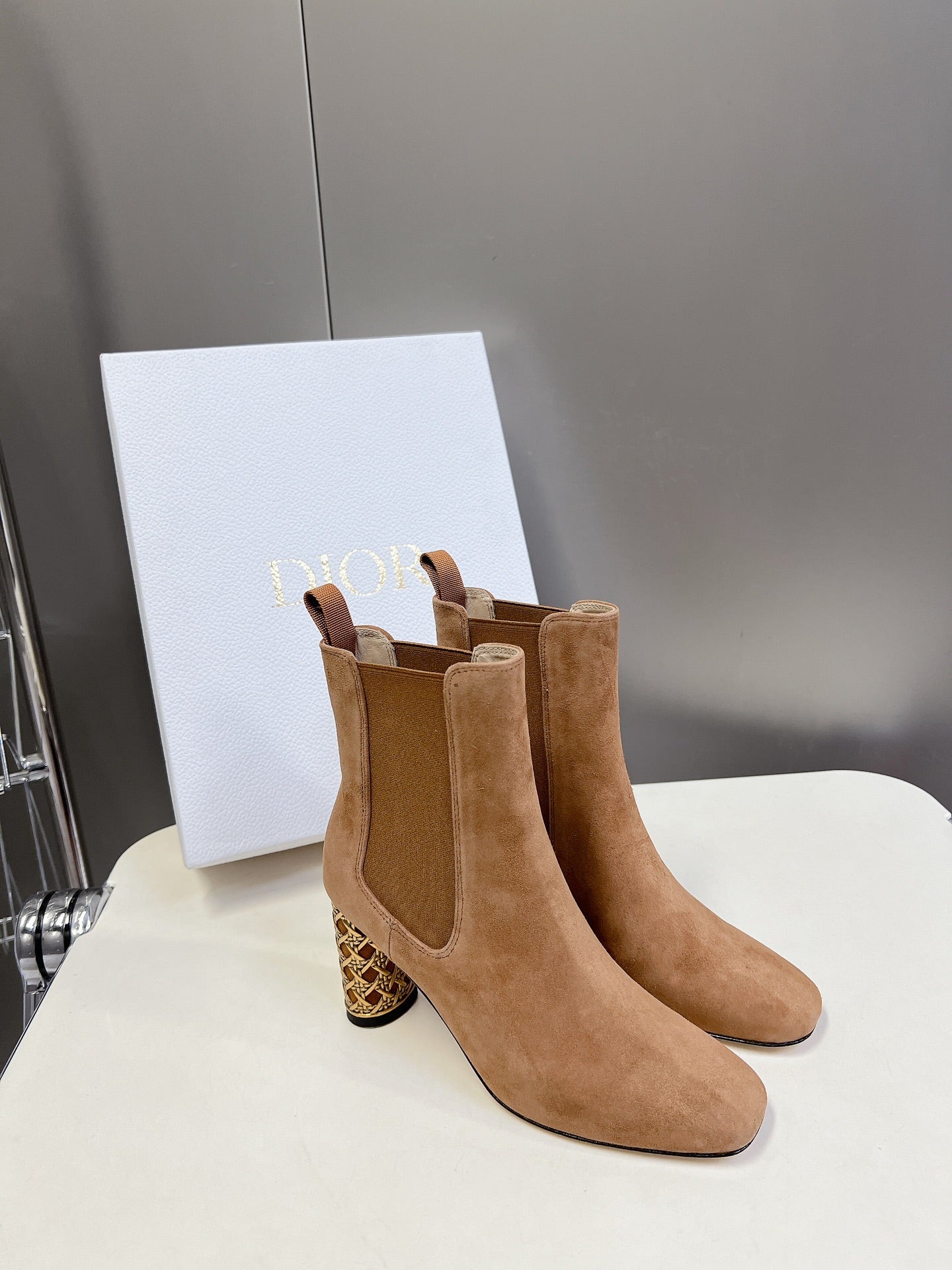 ICON HEELED ANKLE BOOT CIDER BROWN SUEDE 8 CM - 34