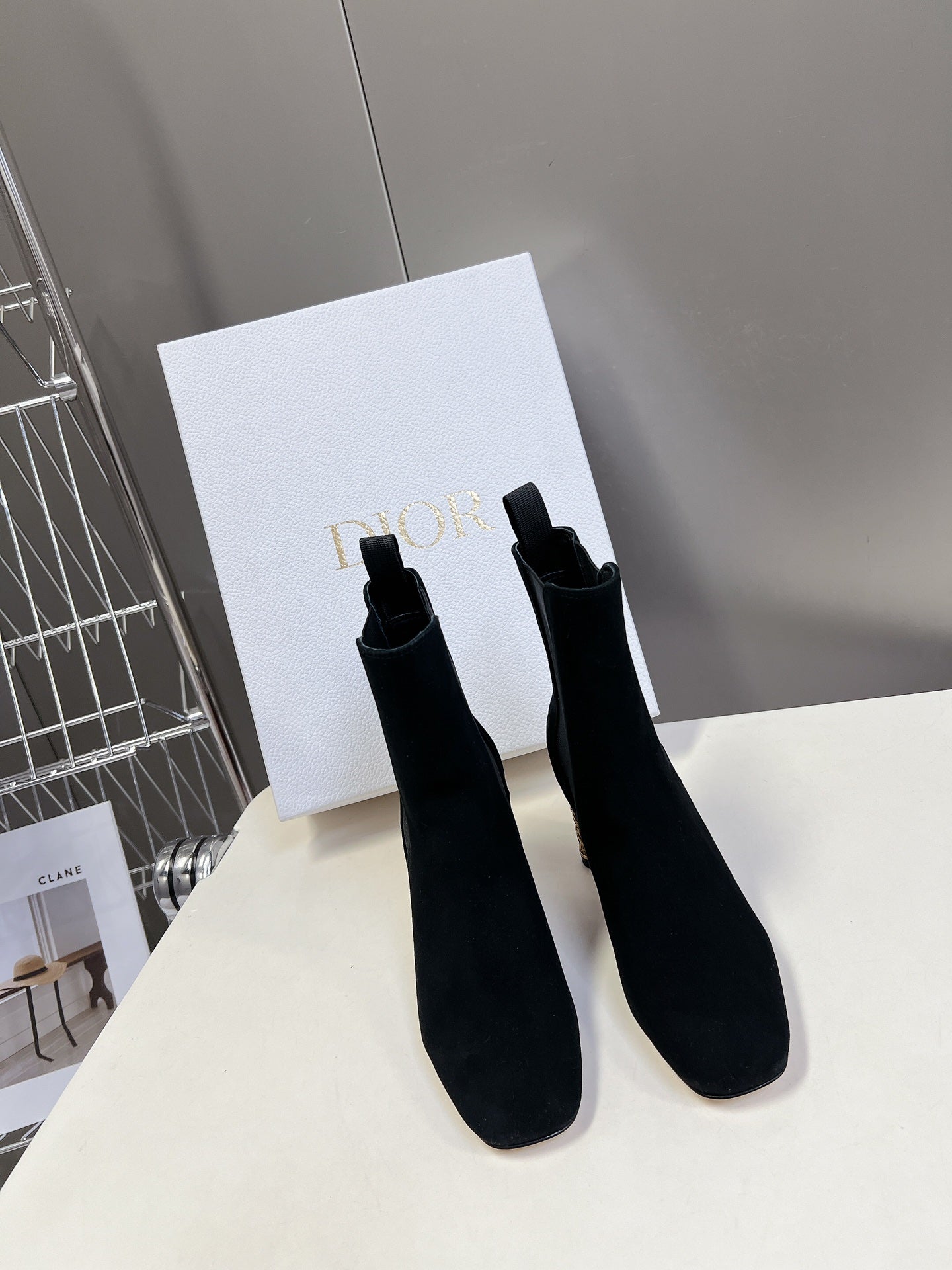 ICON HEELED ANKLE BOOT BLACK SUEDE 8 CM - 34
