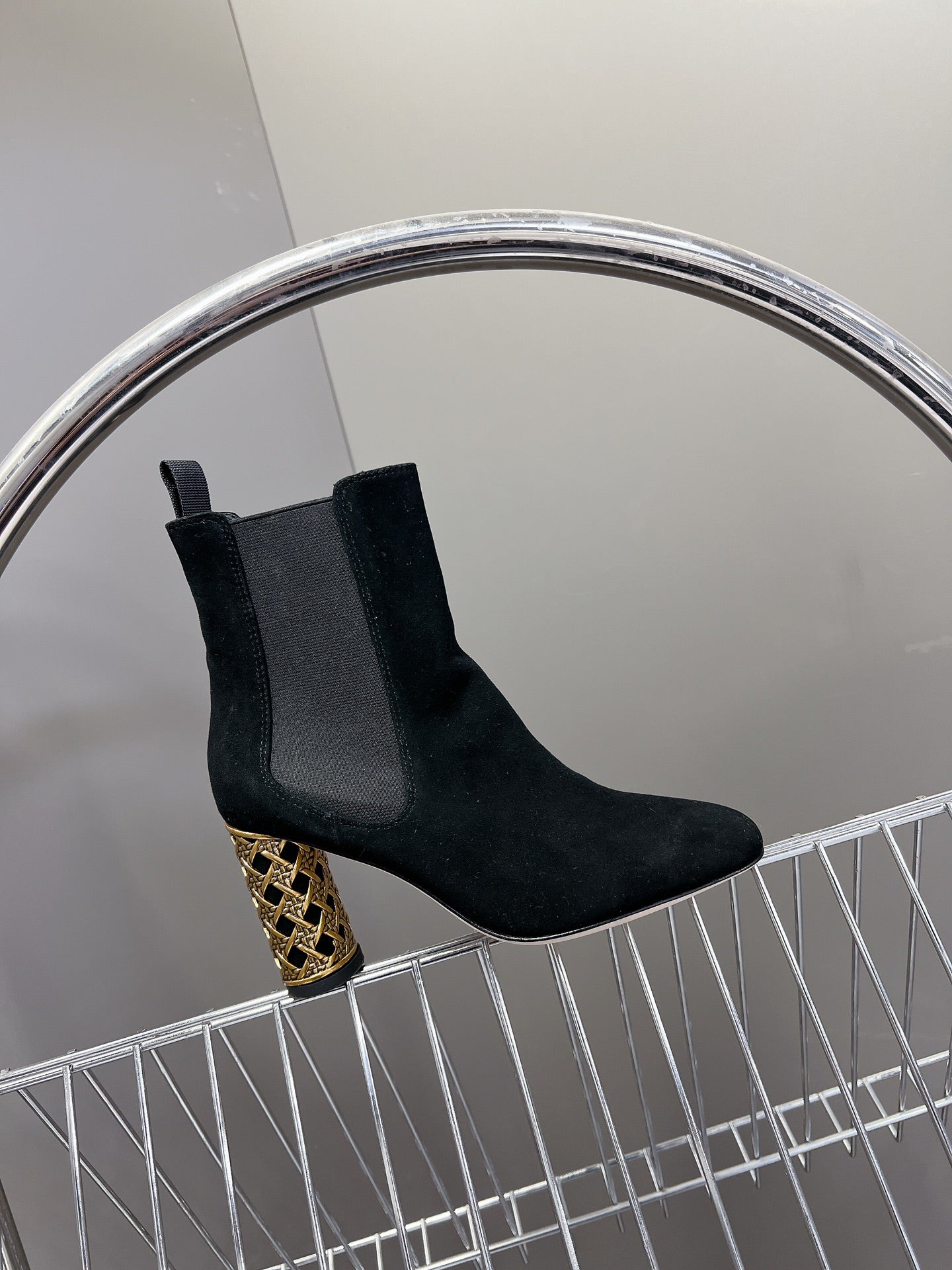 ICON HEELED ANKLE BOOT BLACK SUEDE 8 CM - 34