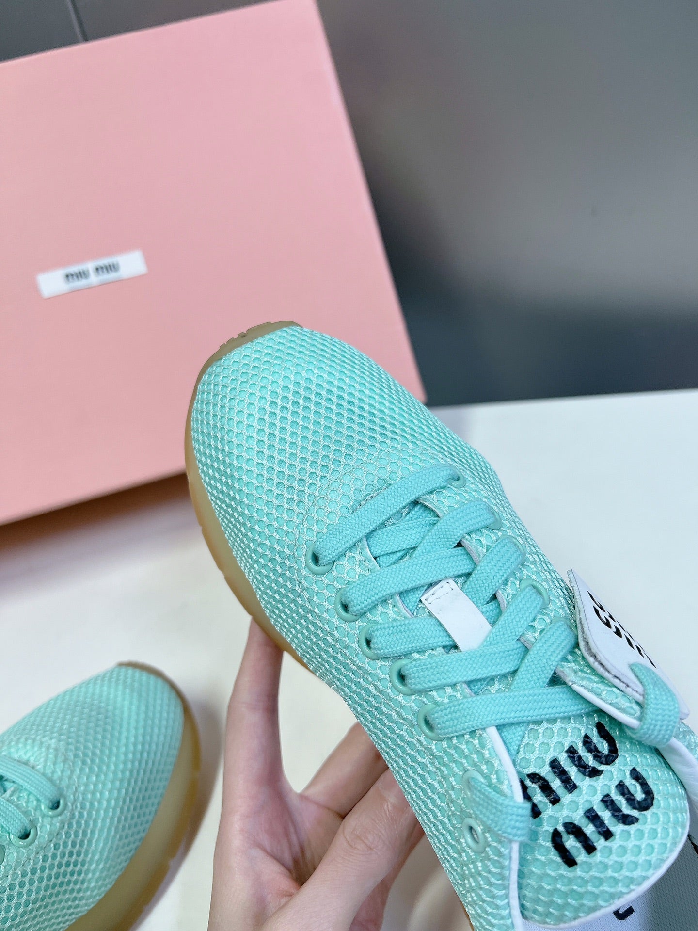 BASIC SNEAKERS IN TURQUOISE MESH - 35