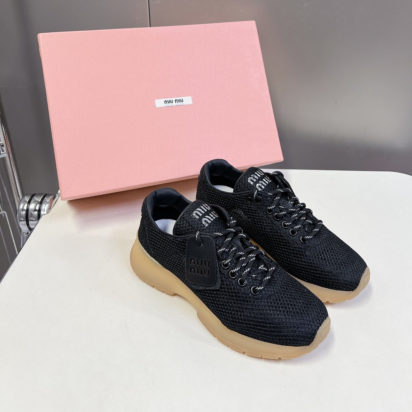 BASIC SNEAKERS IN BLACK MESH - 35