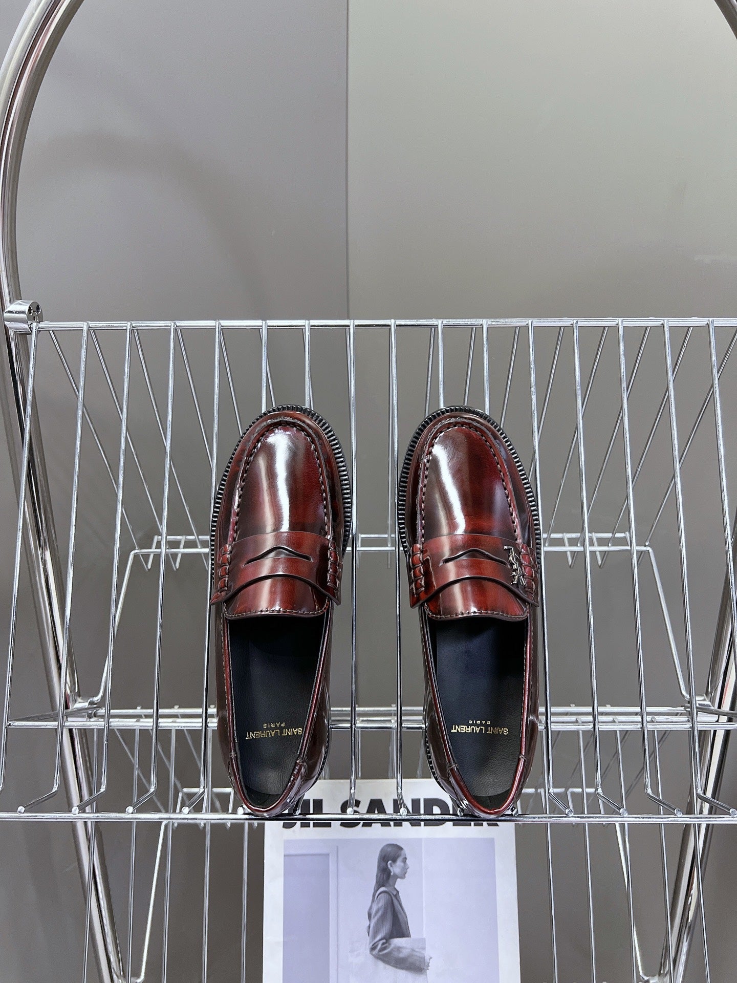 YSL 25S SAINT LAURENT LOAFERS IN TORTOISESHELL CRIMSON GLOSSY CALFSKIN - 35