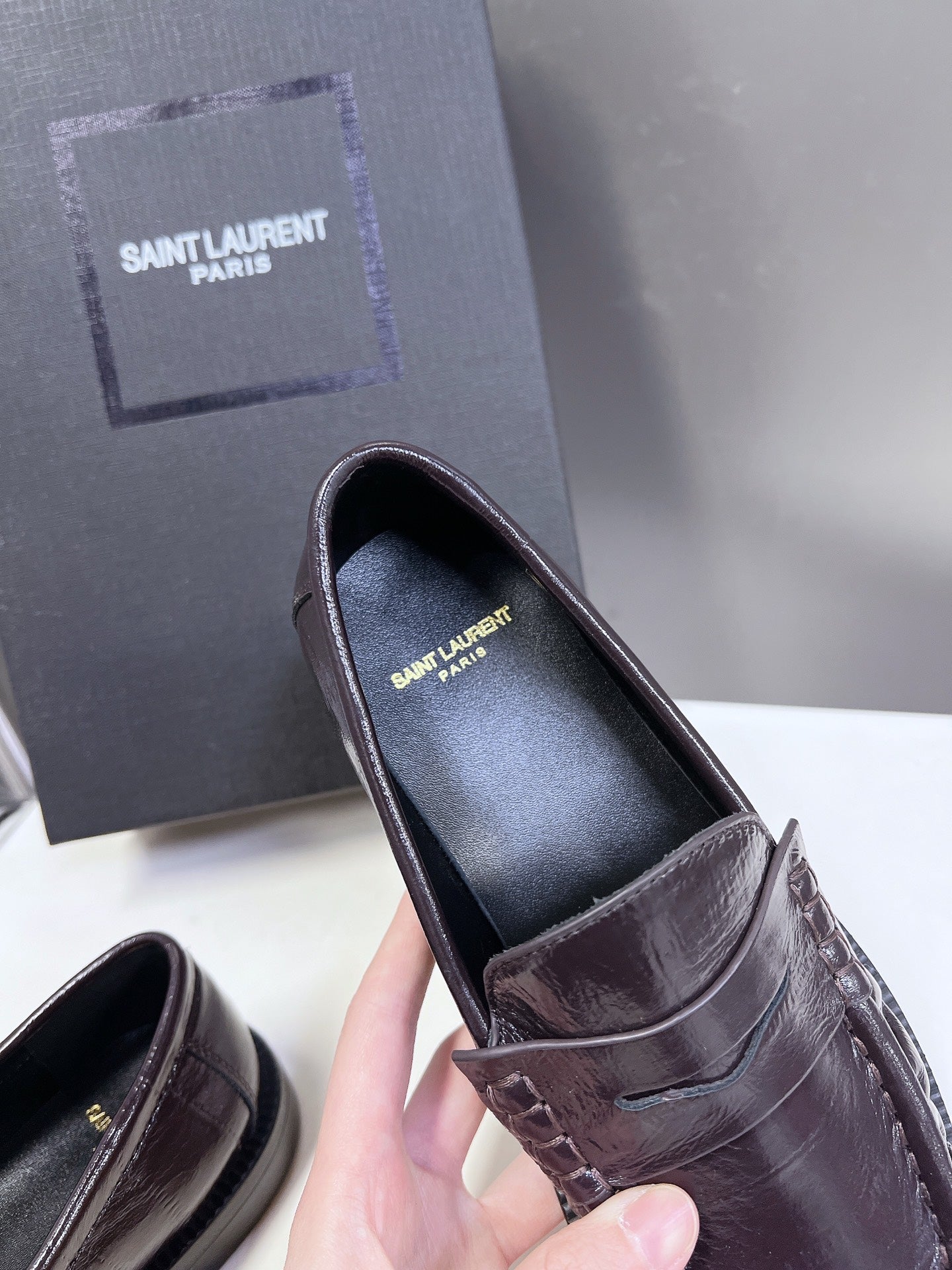 YSL 25S SAINT LAURENT LOAFERS IN DUSTY PLUM CALFSKIN - 35