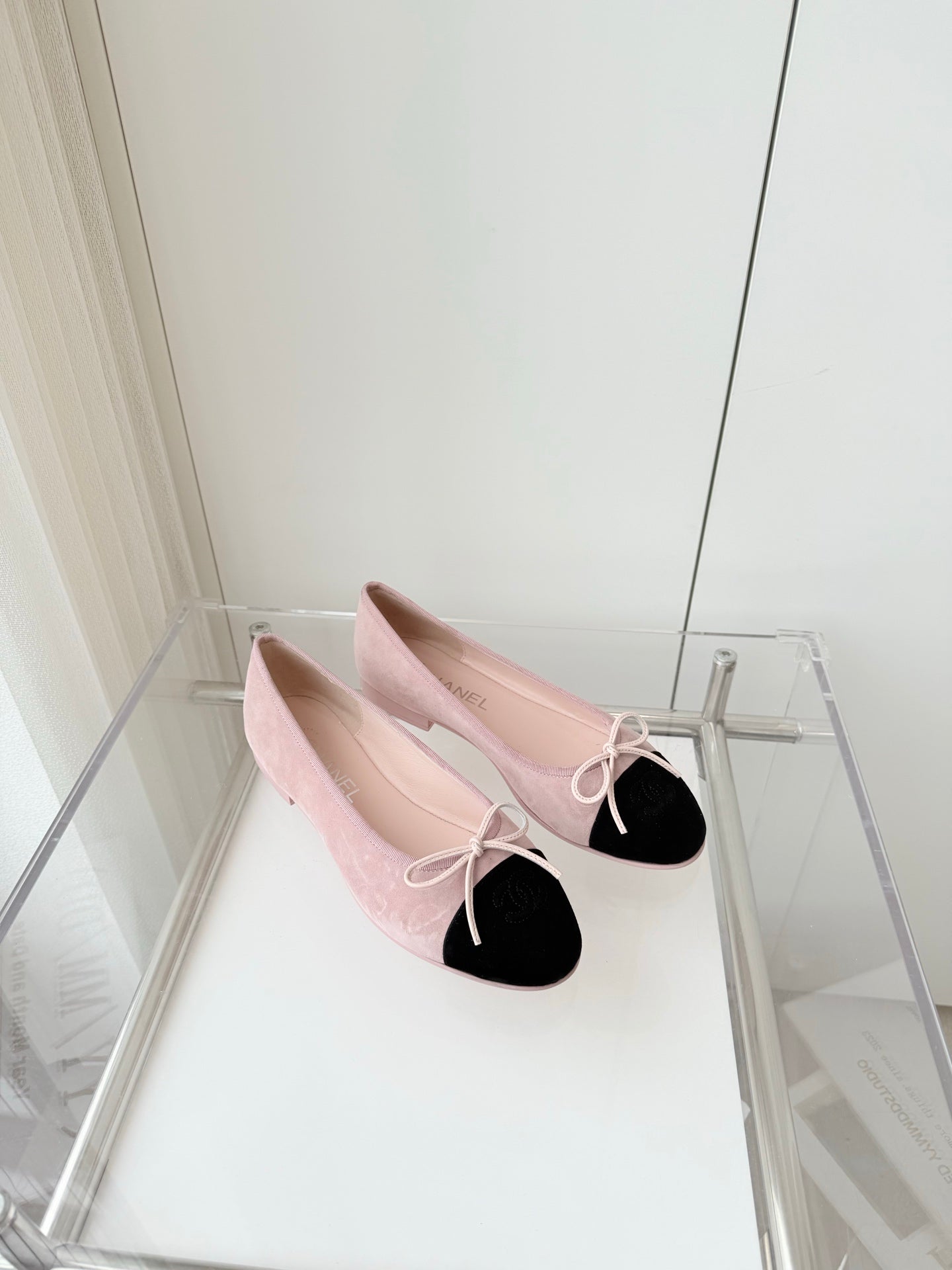 BALLET FLAT IN BABY PINK MIX BLACK SUEDE - 34
