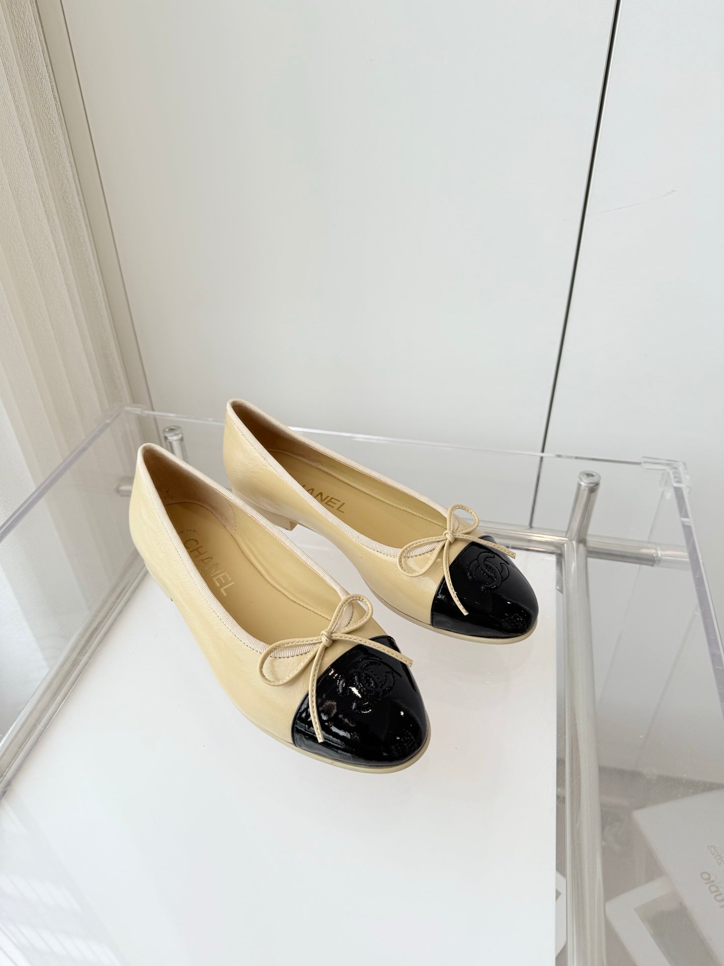 BALLET FLAT IN FLAX YELLOW MIX BLACK CALFSKIN - 34