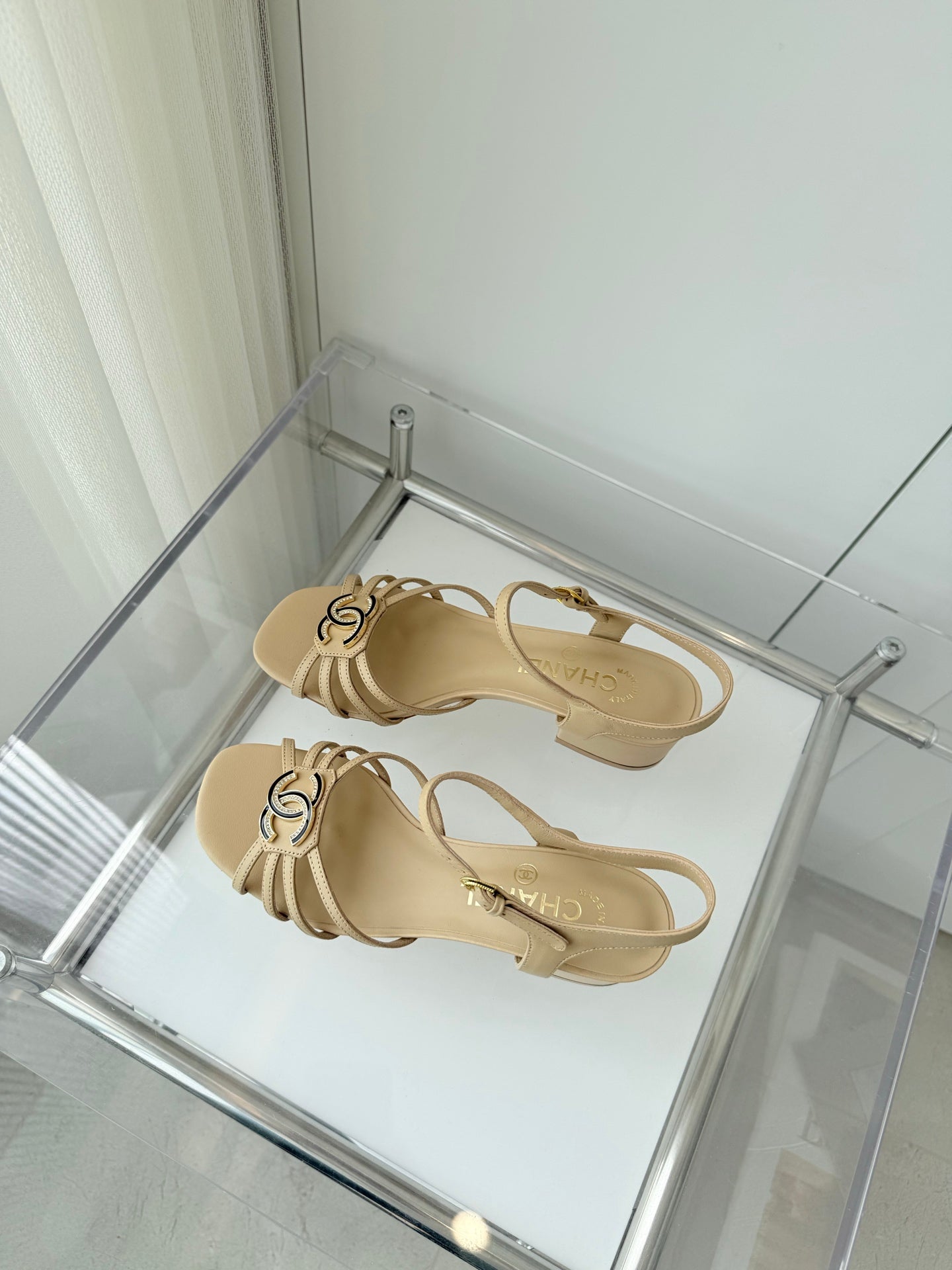 MID HEEL SANDALS IN FLAX YELLOW LAMBSKIN - 35